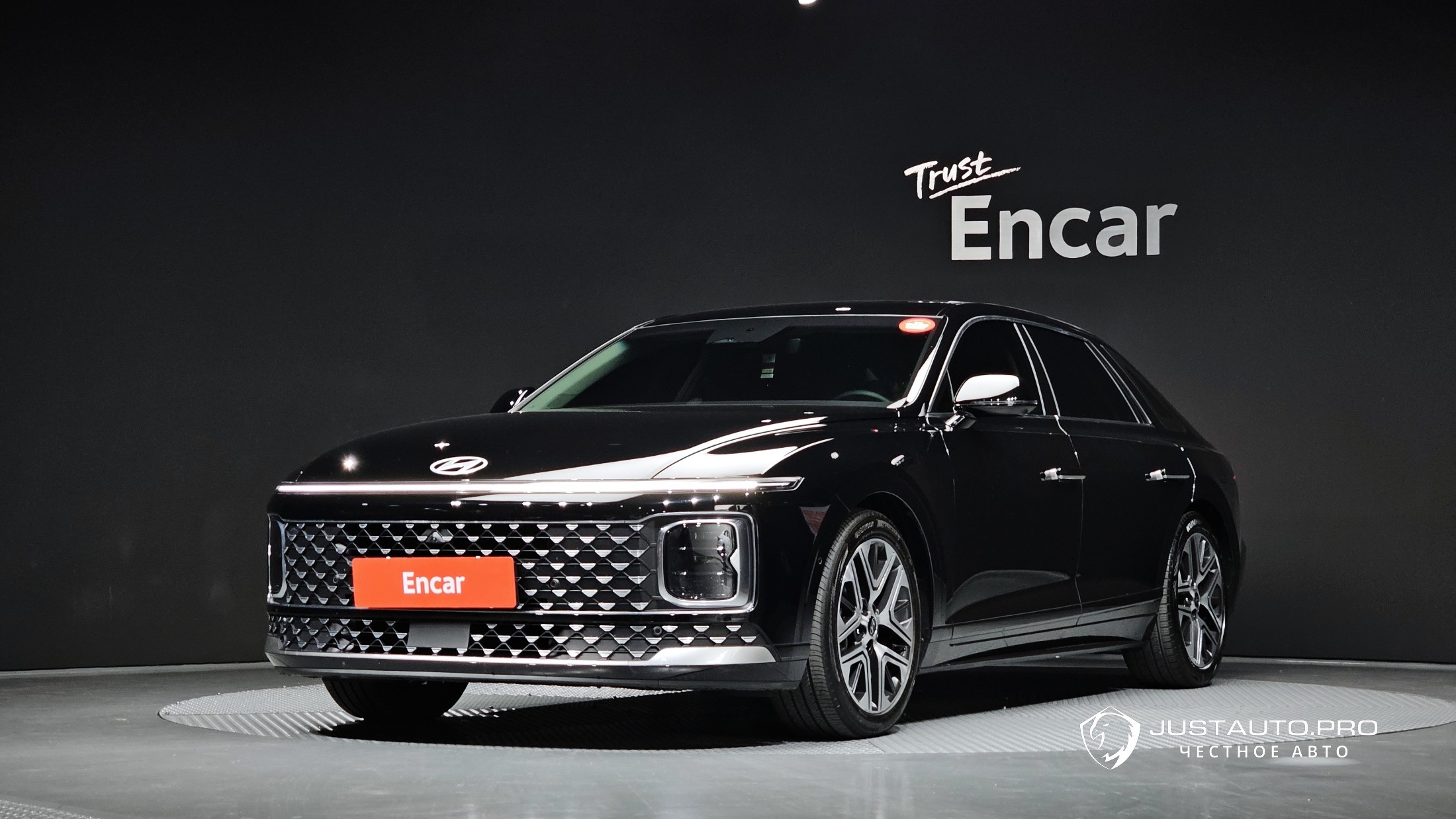 Автомобиль Hyundai Grandeur