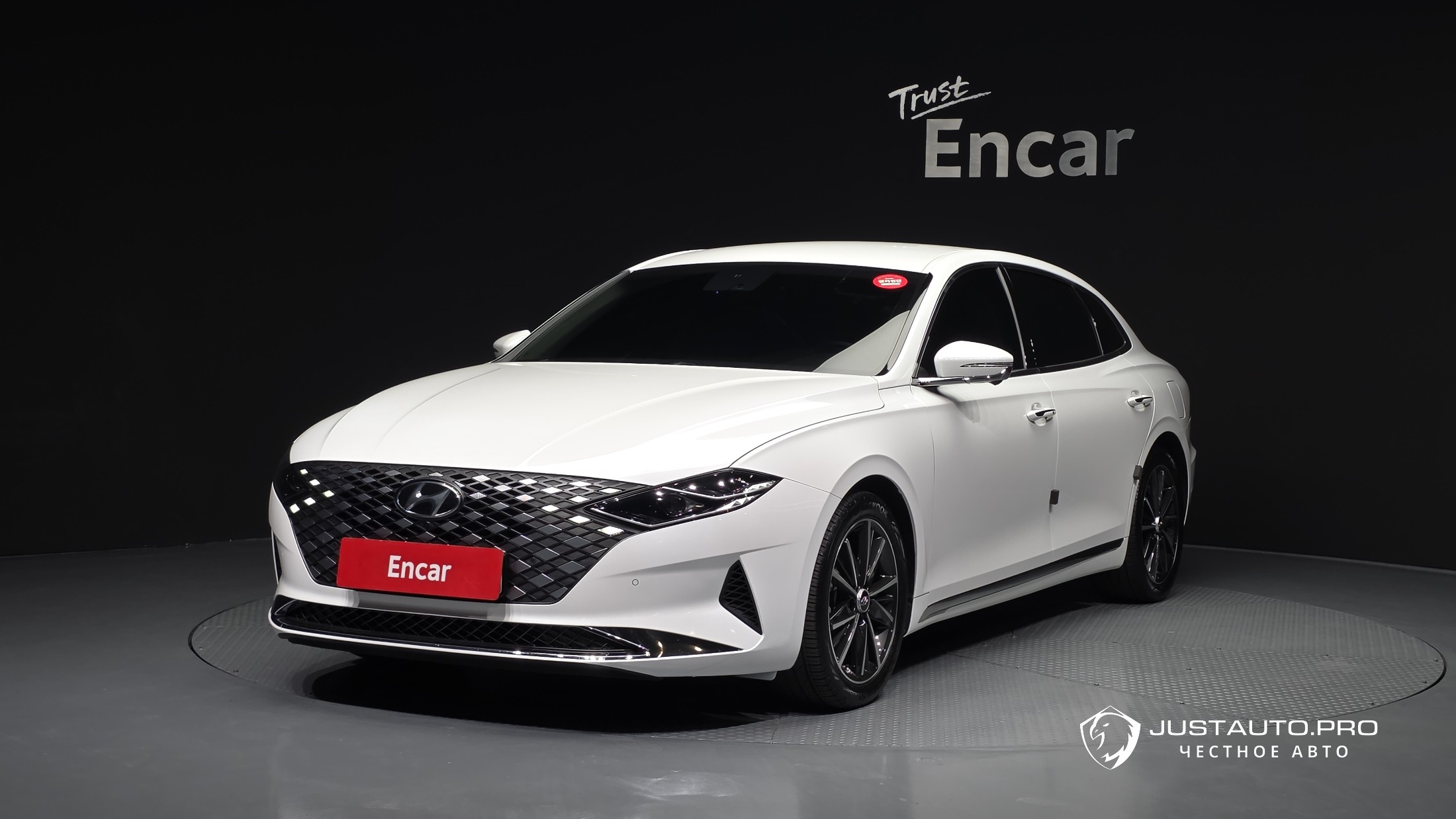 Автомобиль Hyundai Grandeur