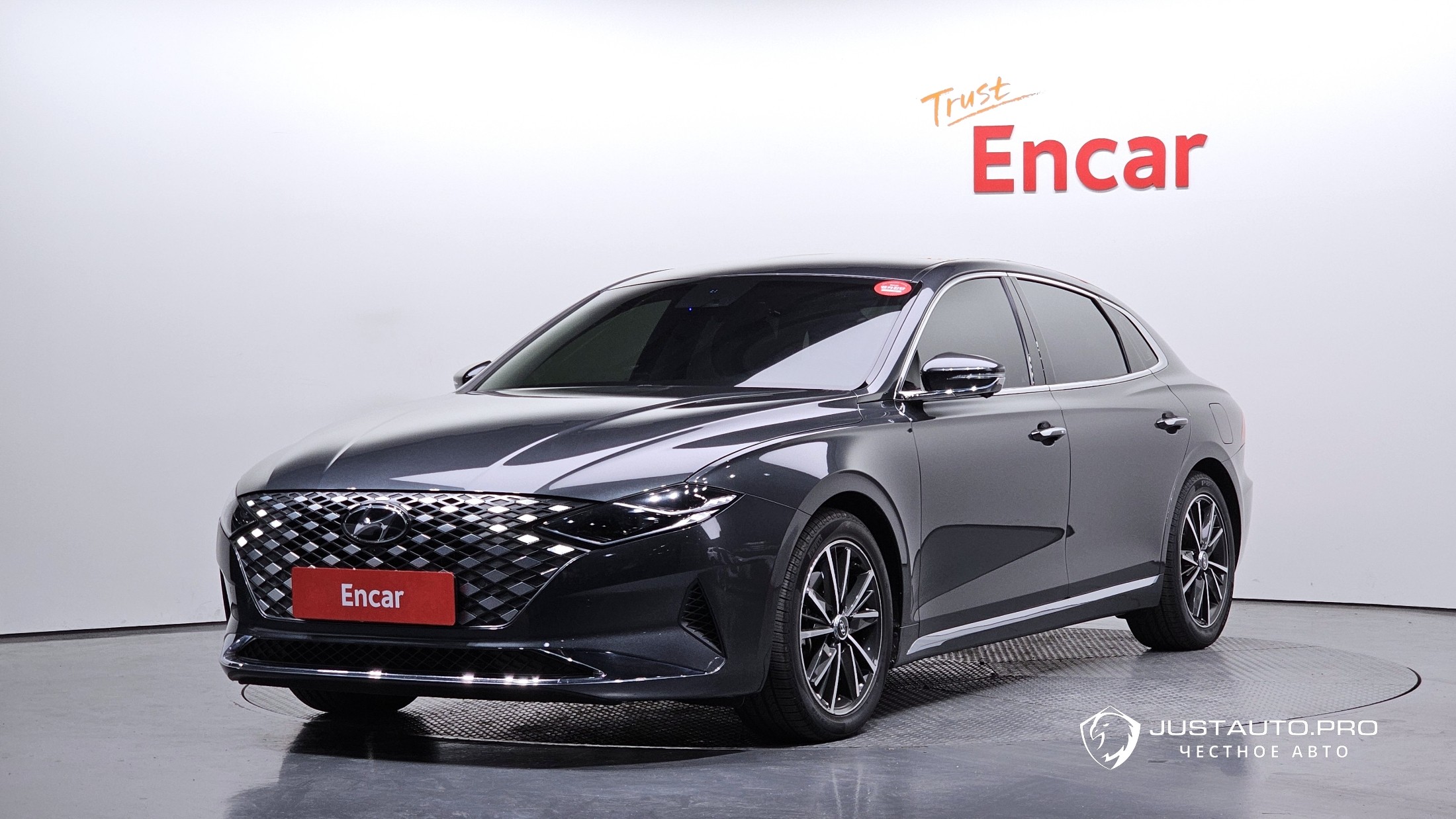 Автомобиль Hyundai Grandeur