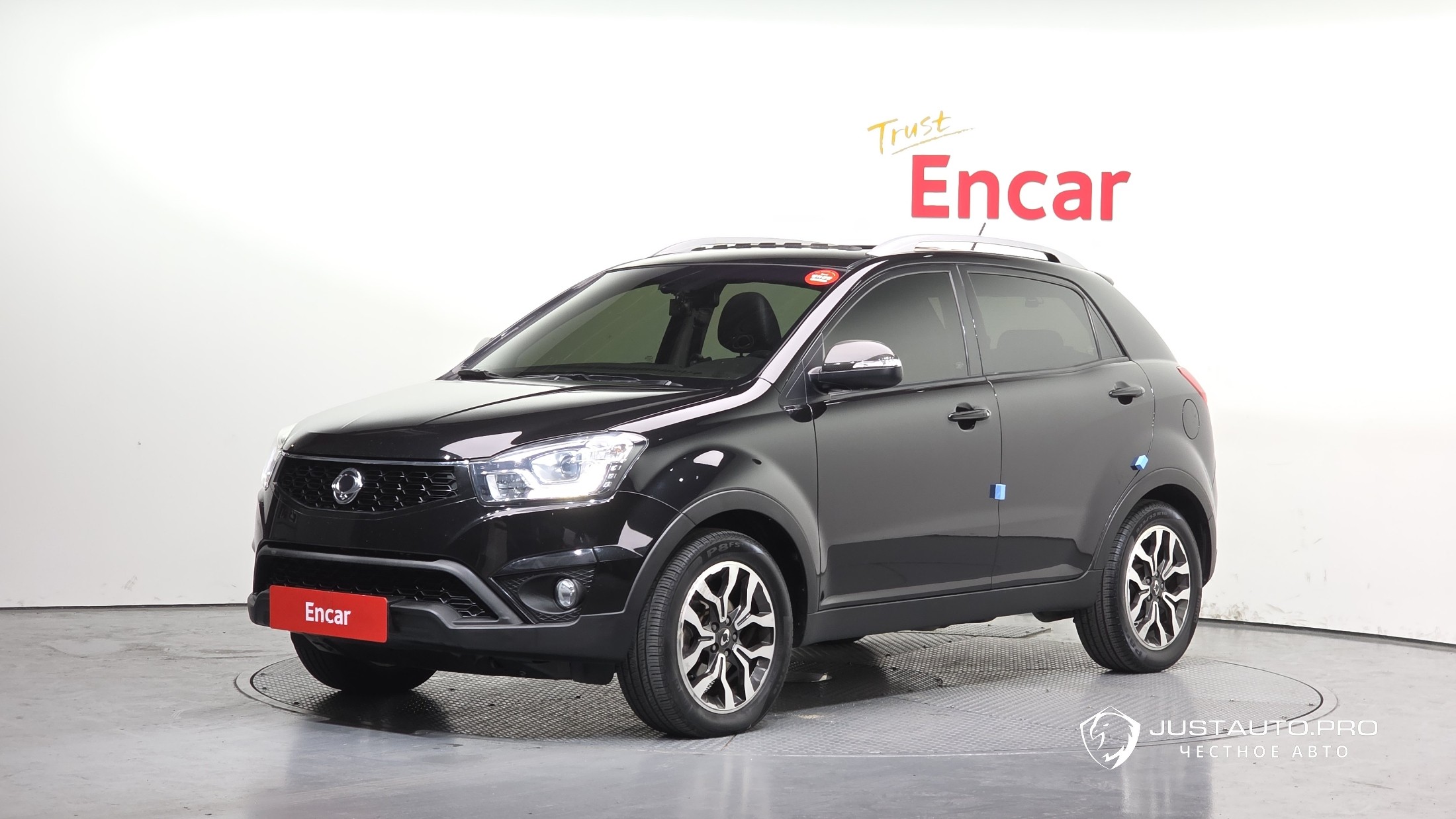 Автомобиль KG_Mobility_Ssangyong KORANDO