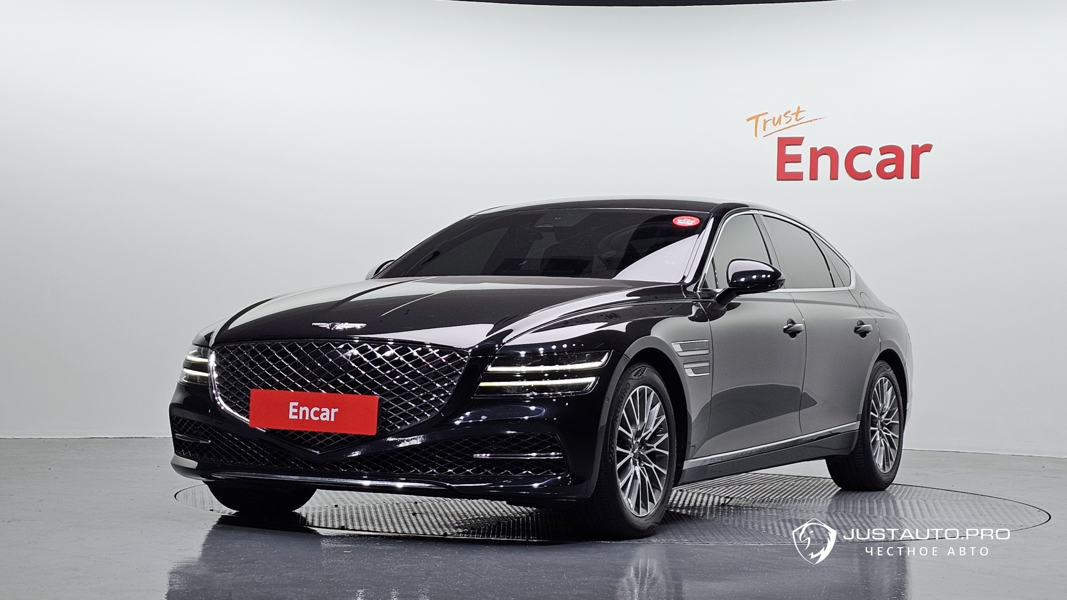 Автомобиль Genesis G80