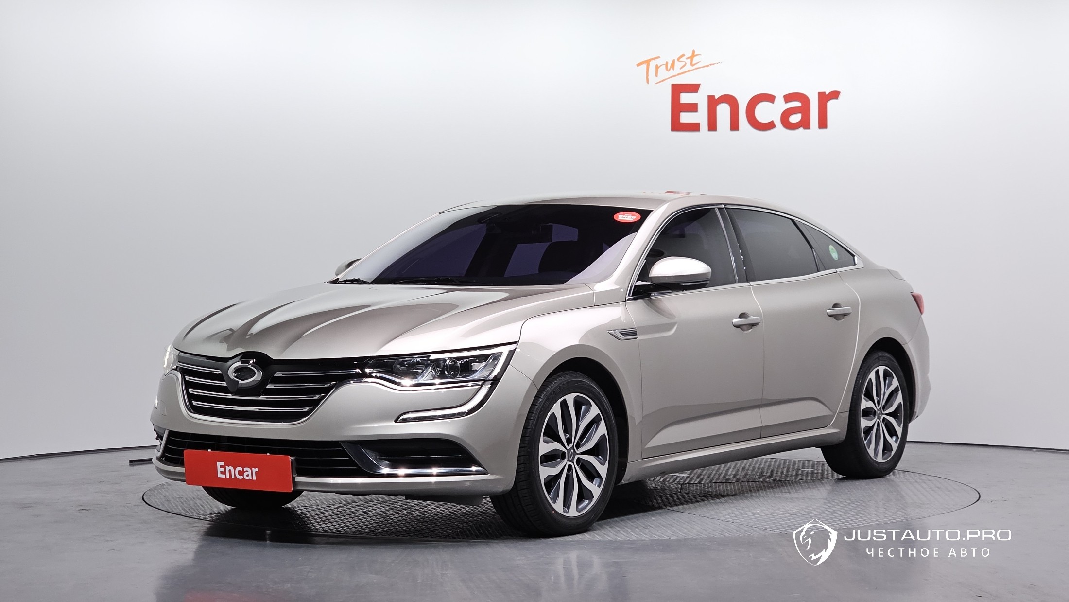 Автомобиль Renault-KoreaSamsung SM6