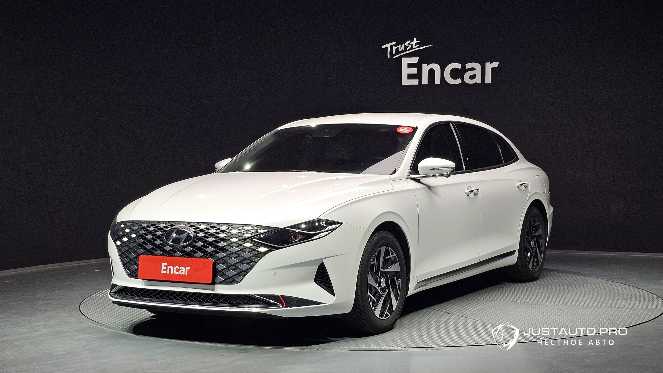 Автомобиль Hyundai Grandeur