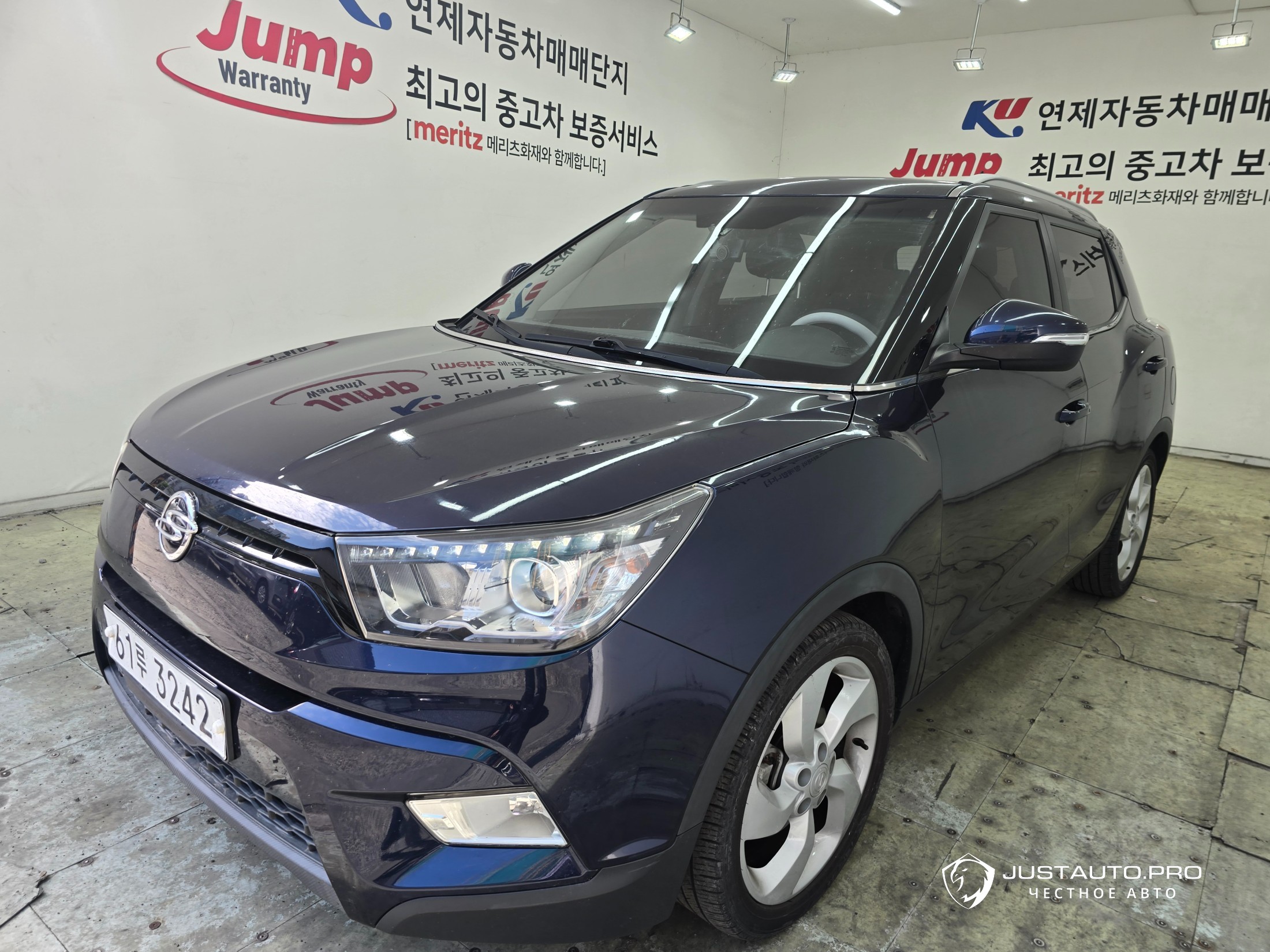 Автомобиль KG_Mobility_Ssangyong TIBOLI