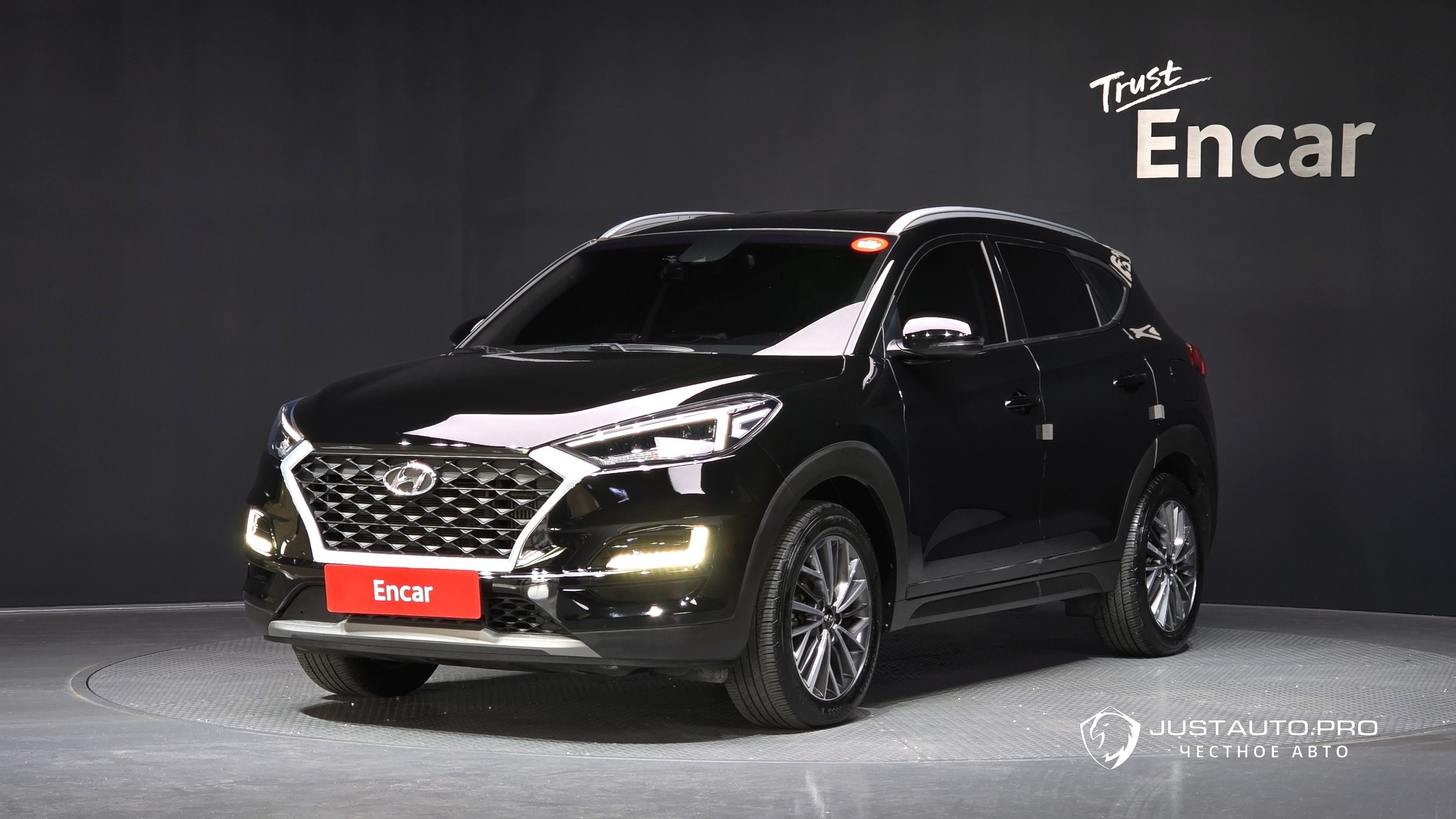 Автомобиль Hyundai Tucson