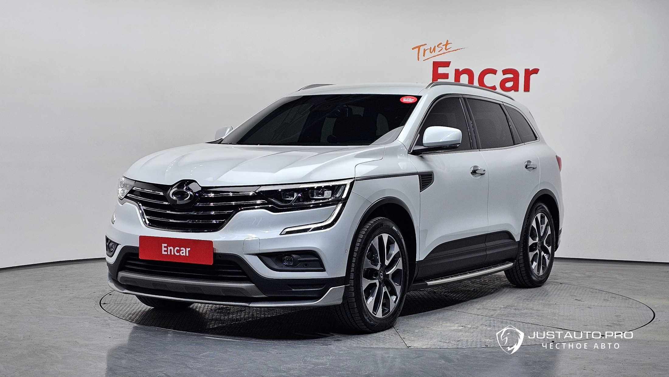Автомобиль Renault-KoreaSamsung QM6