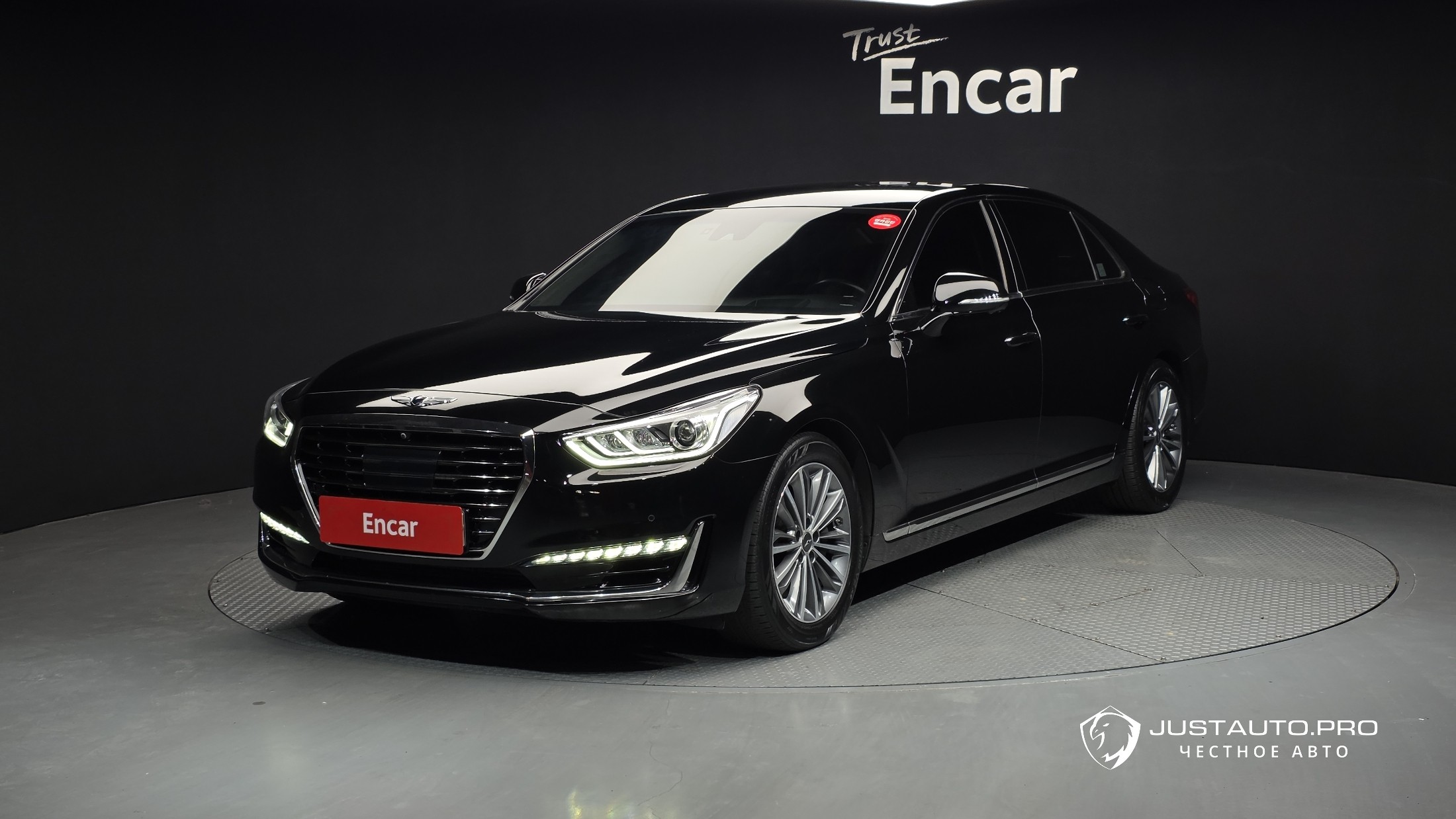 Автомобиль Genesis EQ900