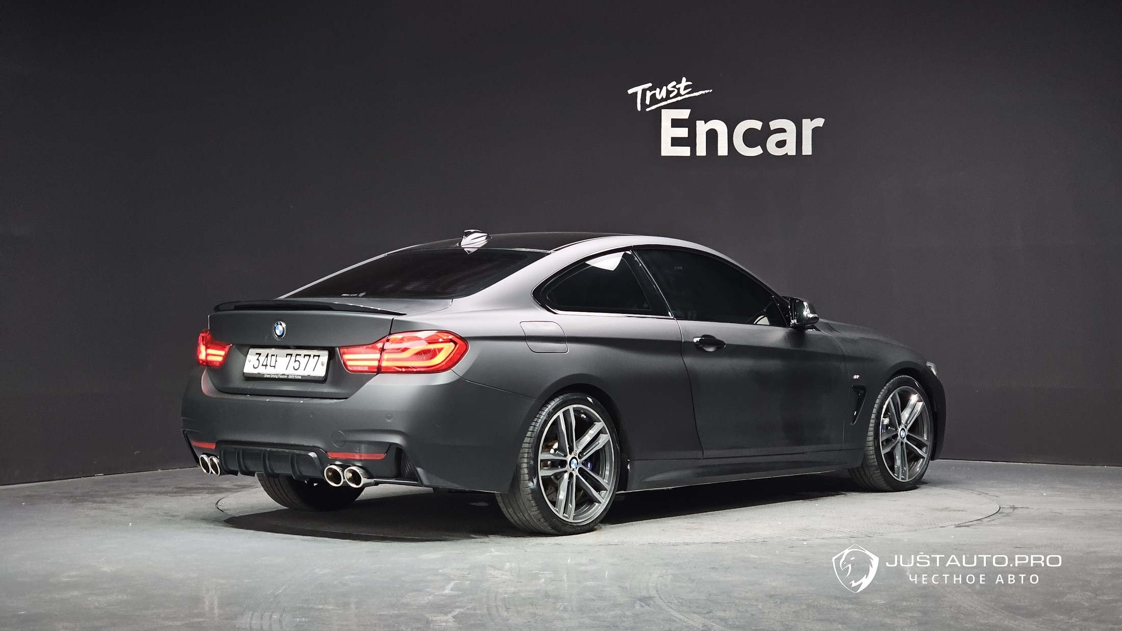 Автомобиль BMW 4-Series