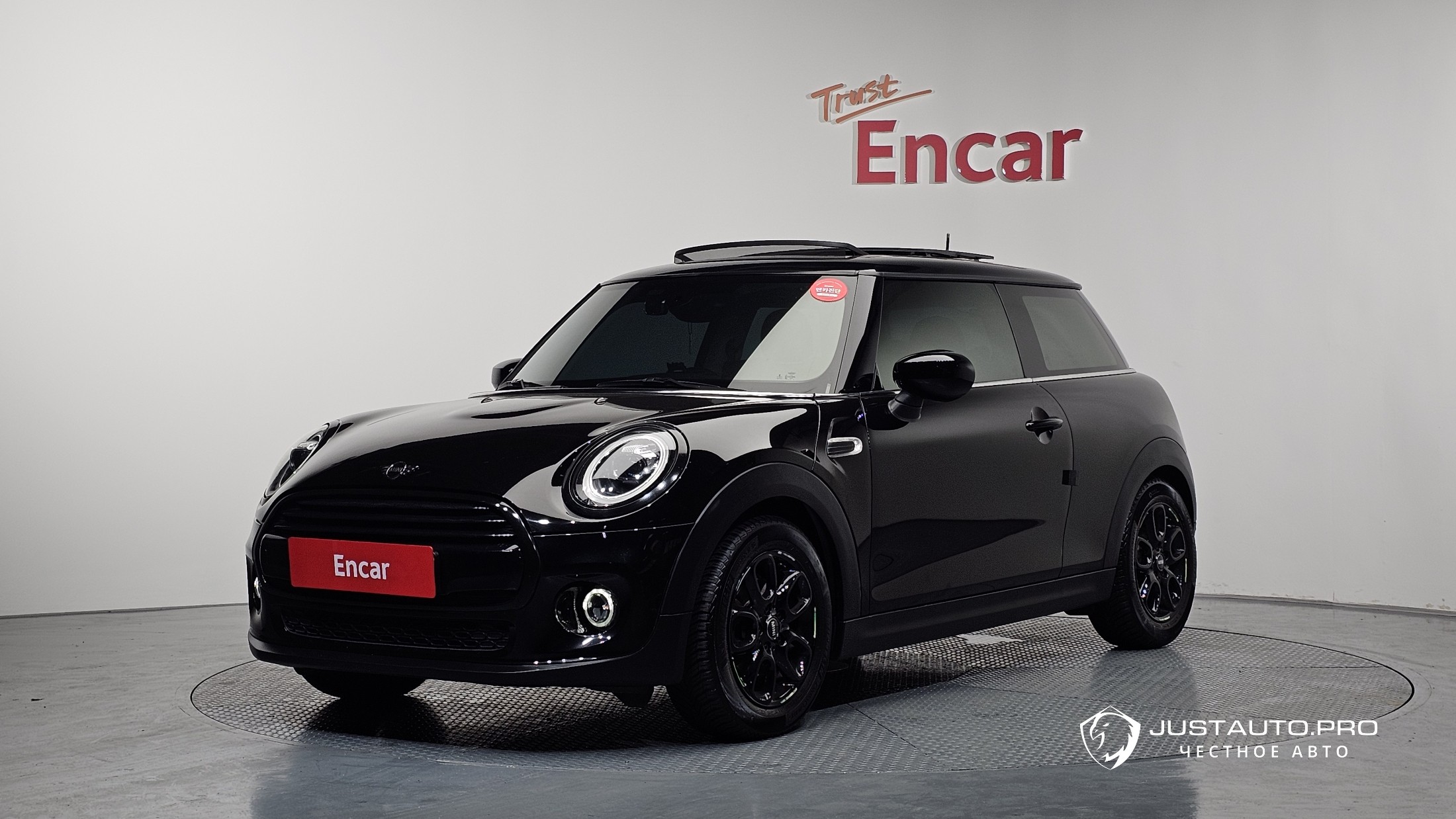 Автомобиль Mini Cooper