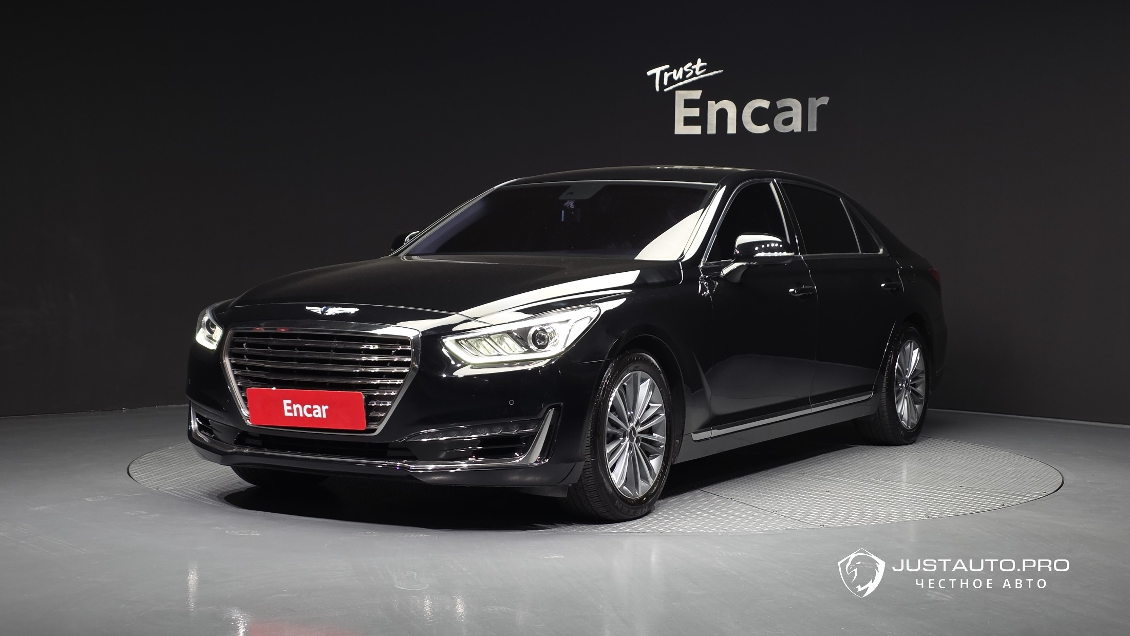 Автомобиль Genesis EQ900