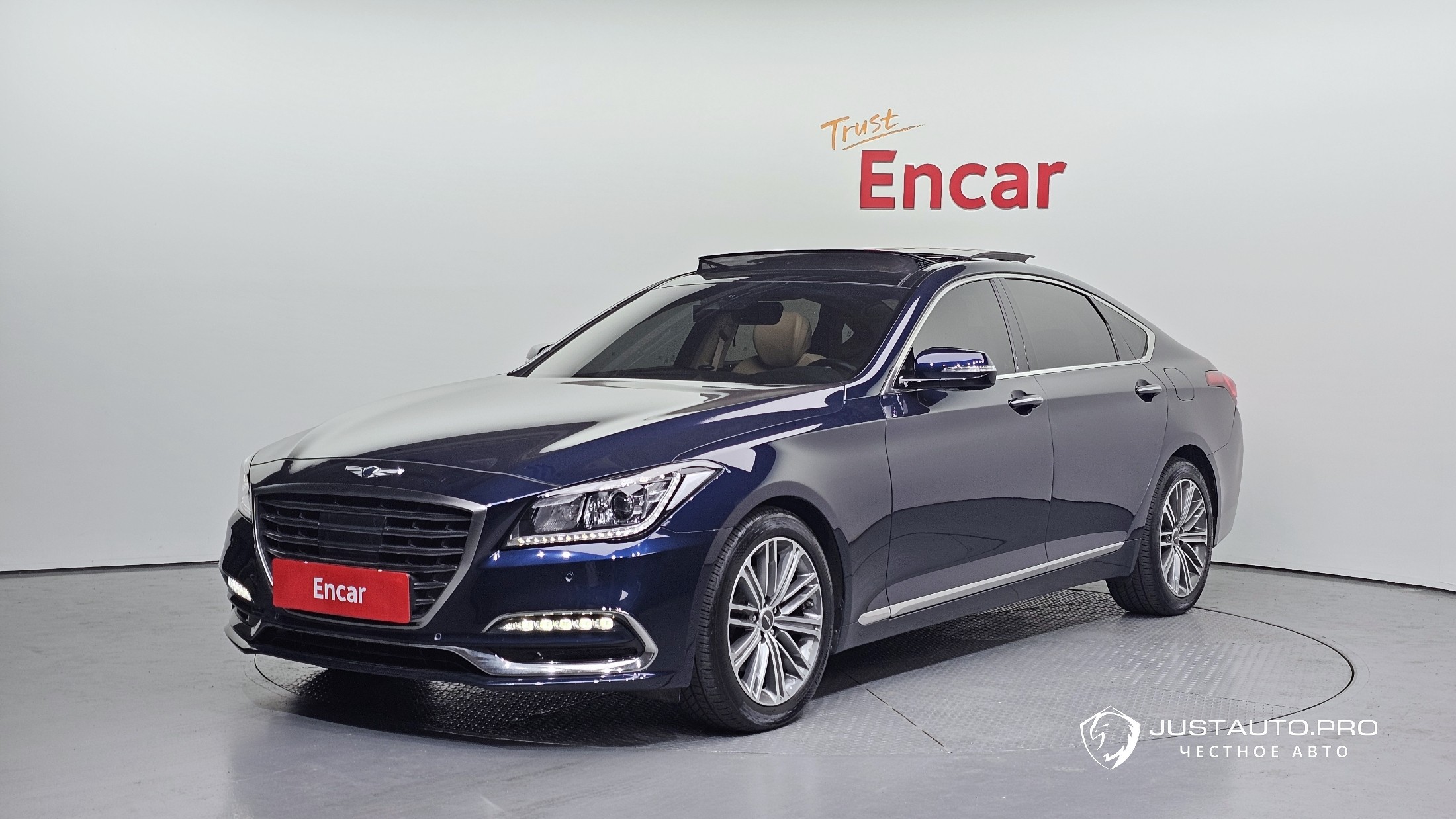 Автомобиль Genesis G80