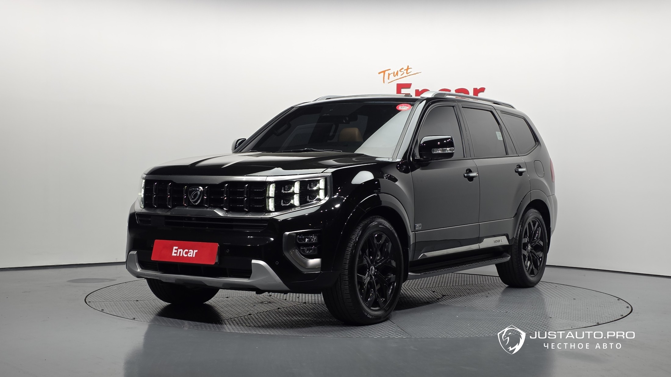 Автомобиль Kia Mohave