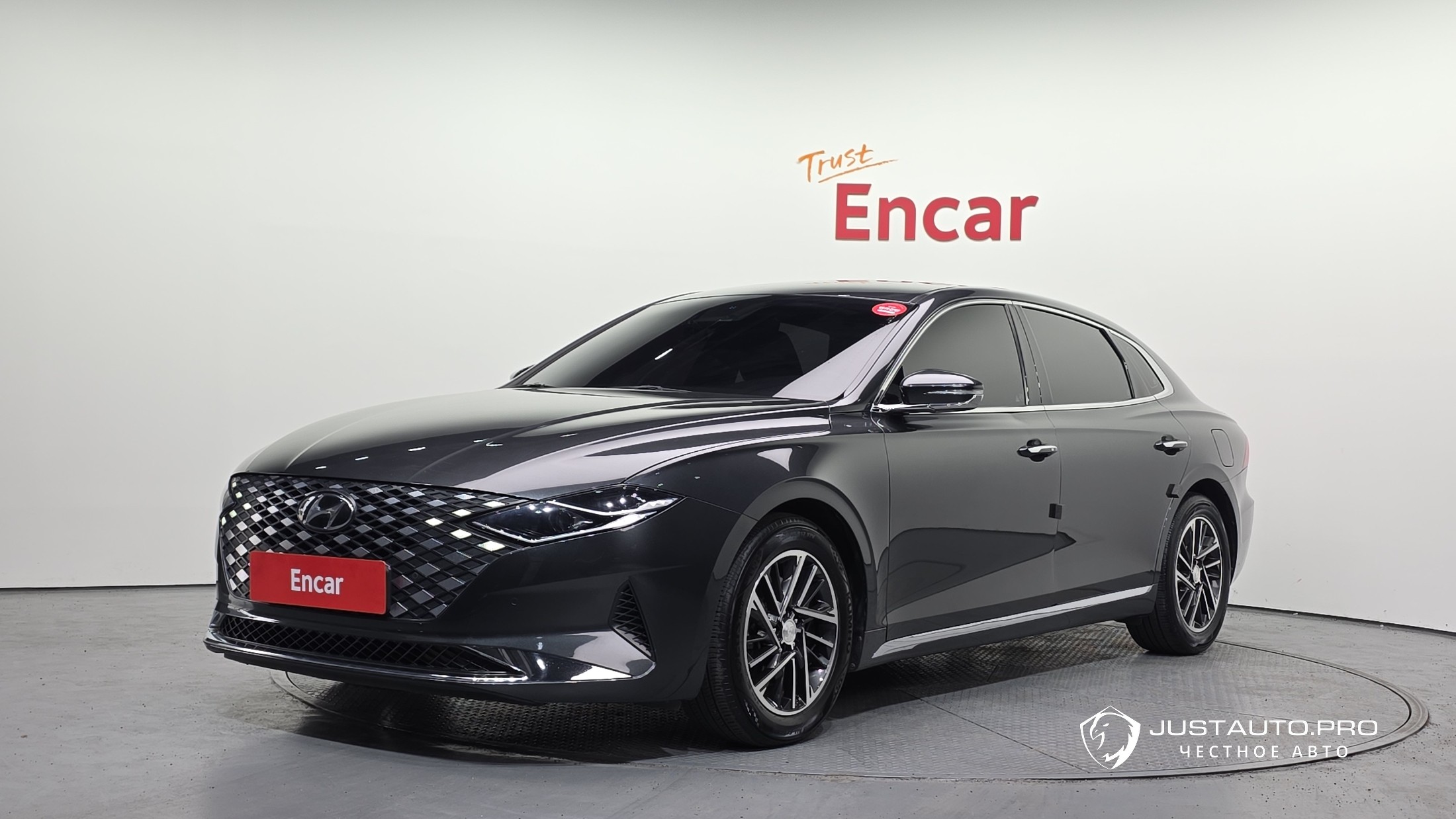 Автомобиль Hyundai Grandeur