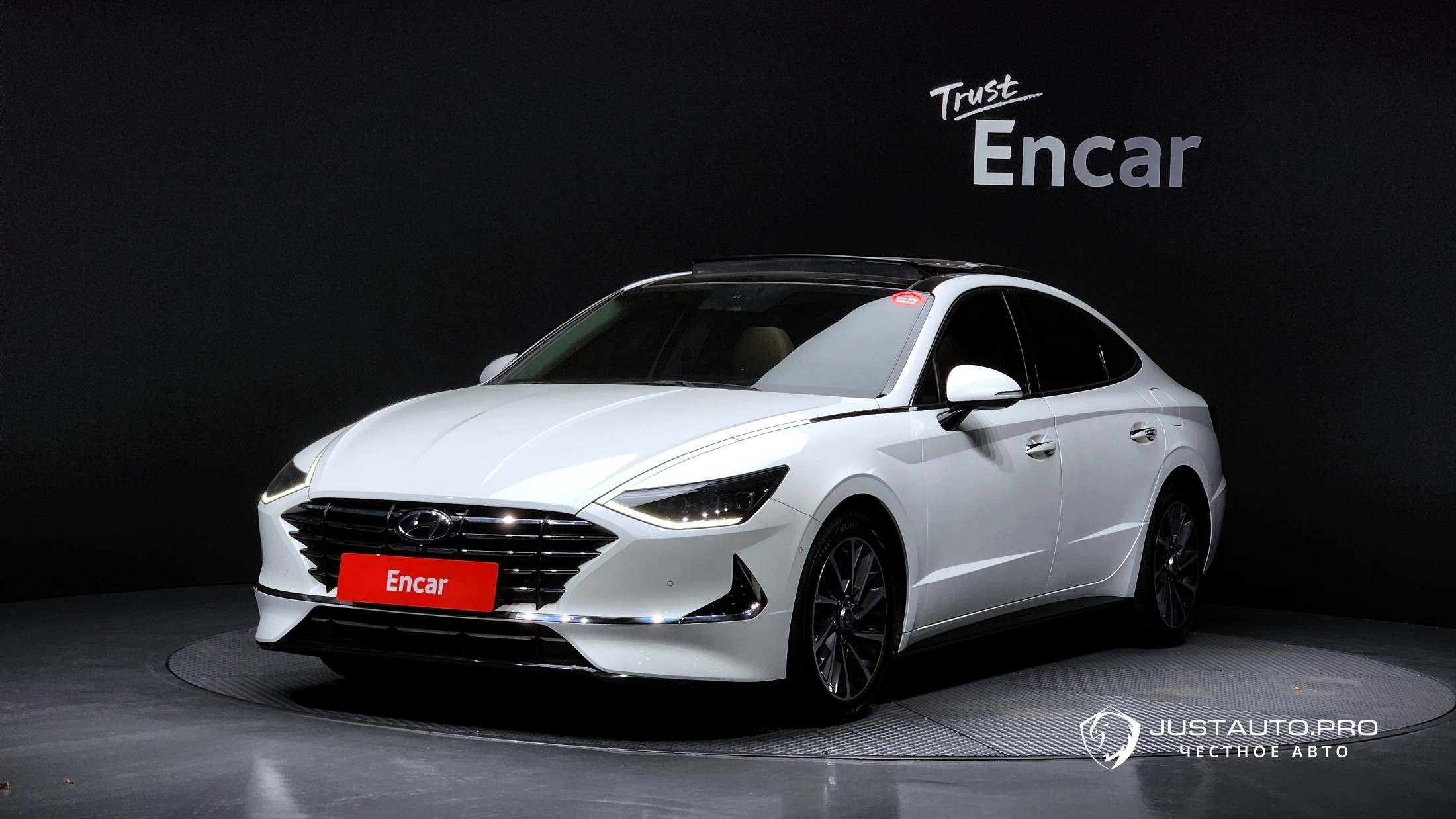 Автомобиль Hyundai Sonata
