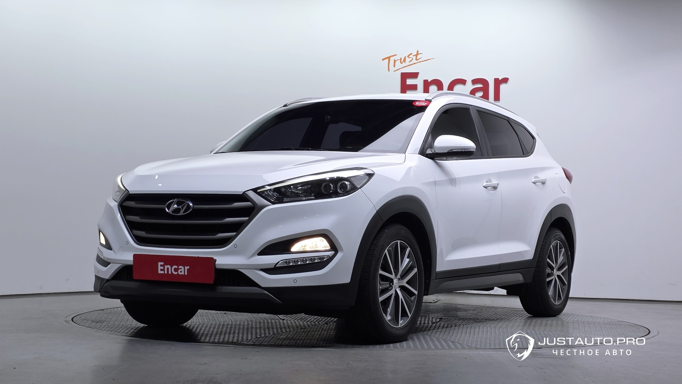 Автомобиль Hyundai Tucson