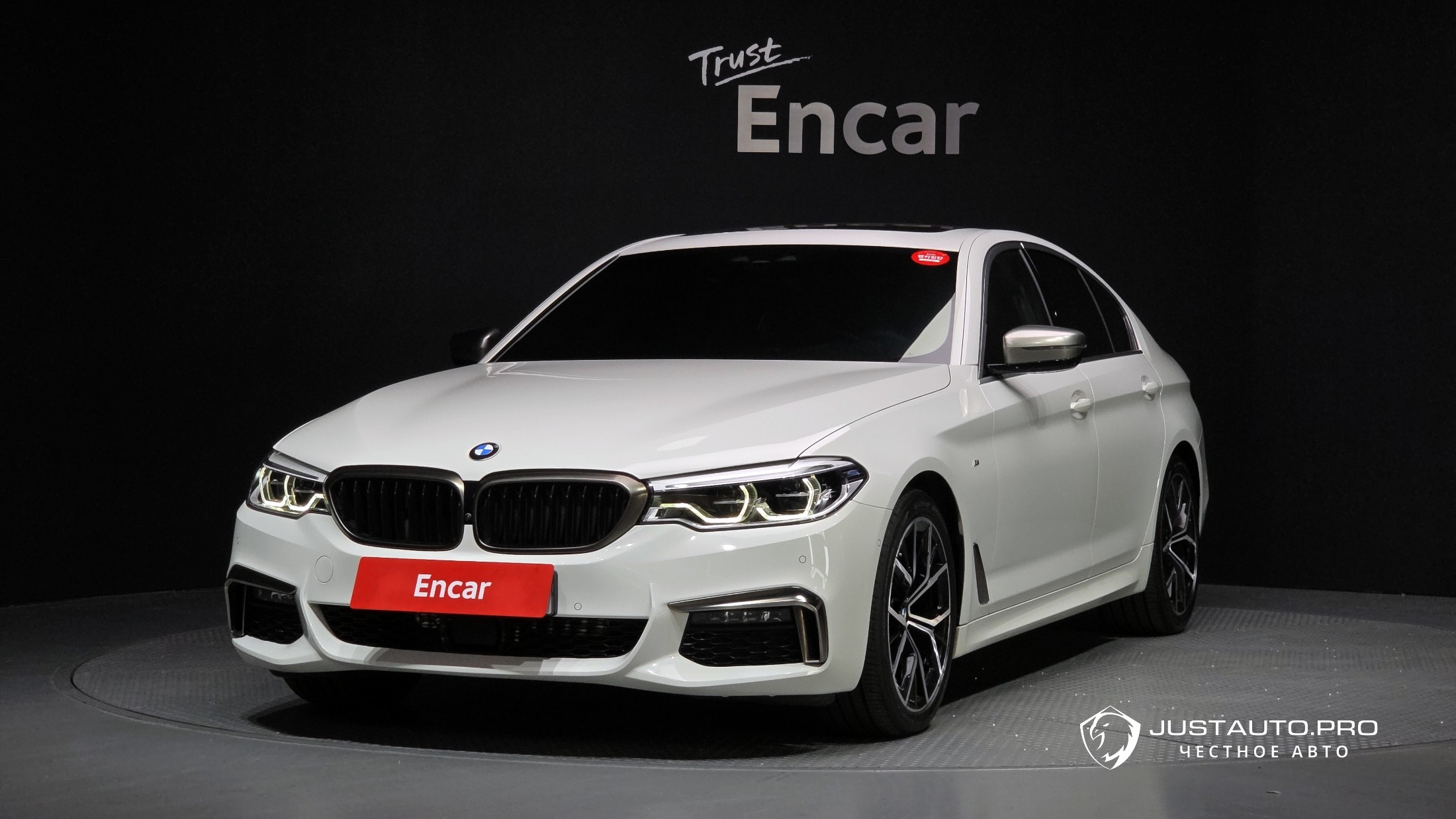 Автомобиль BMW 5-Series