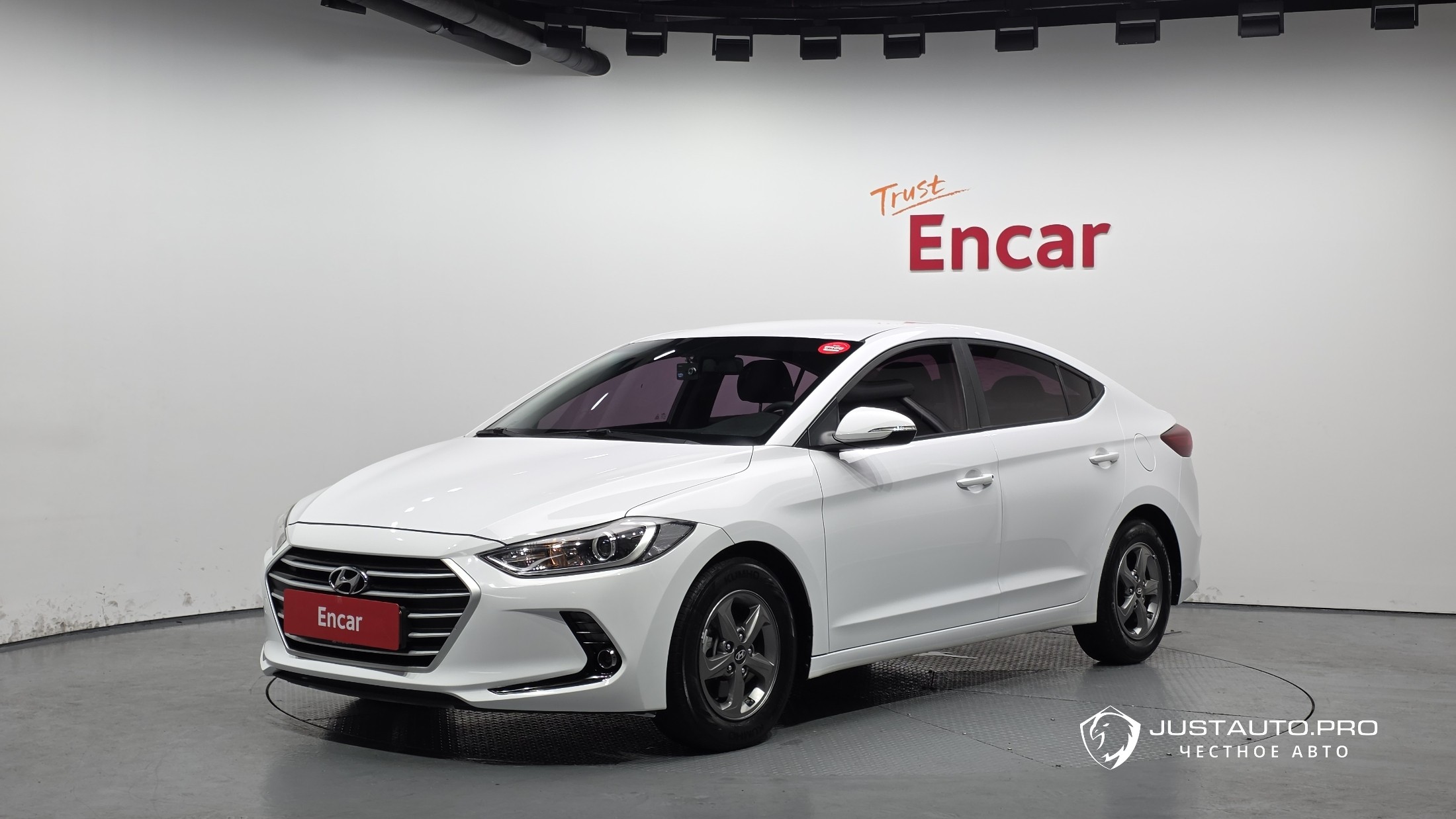 Автомобиль Hyundai AVANTE