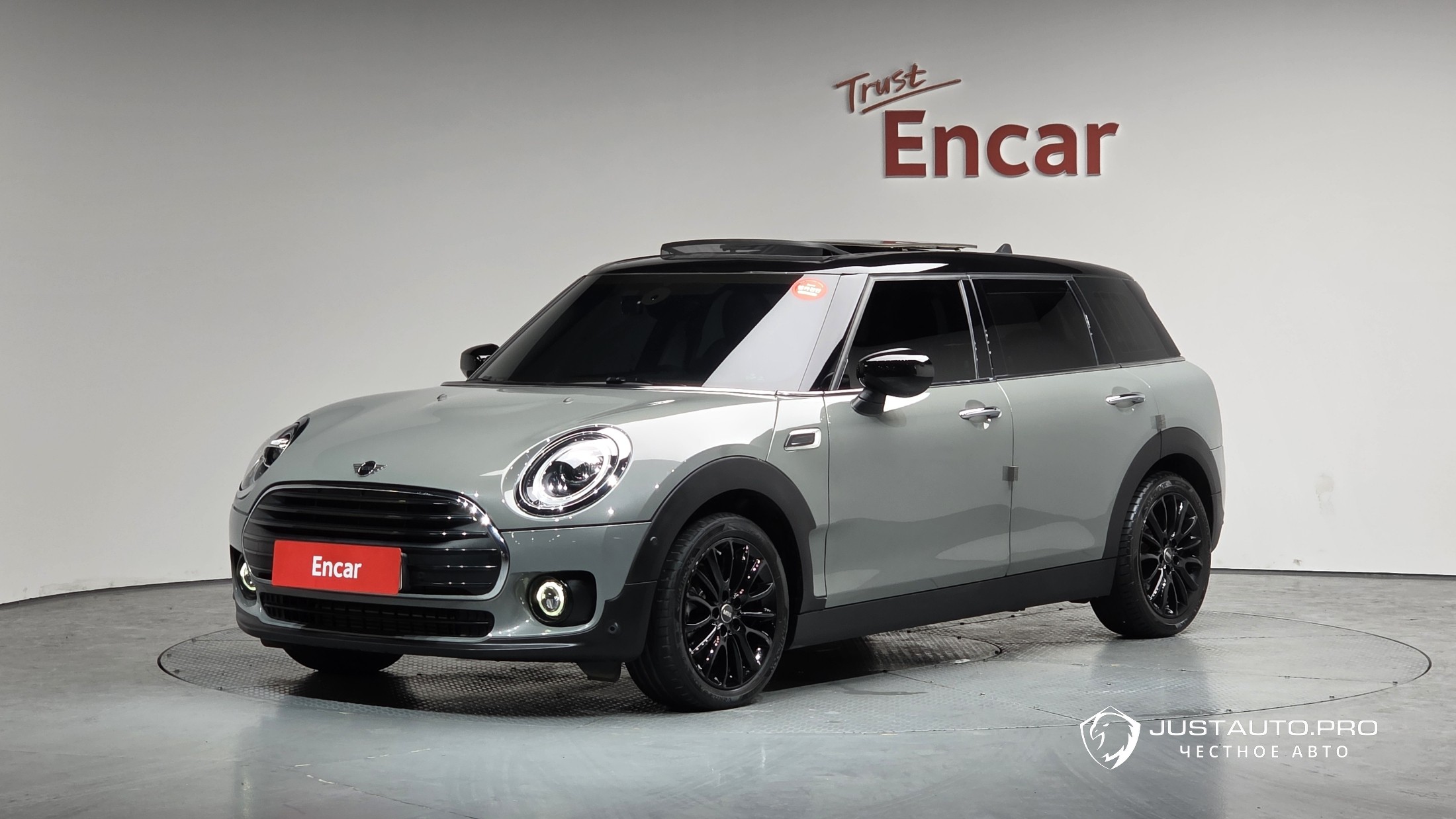 Автомобиль Mini Clubman