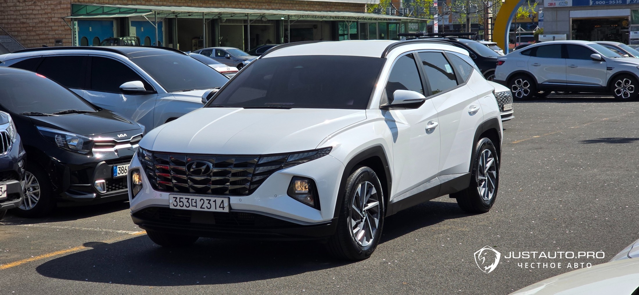 Автомобиль Hyundai Tucson