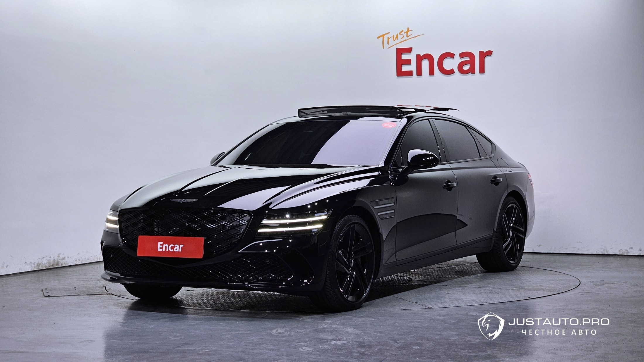 Автомобиль Genesis G80