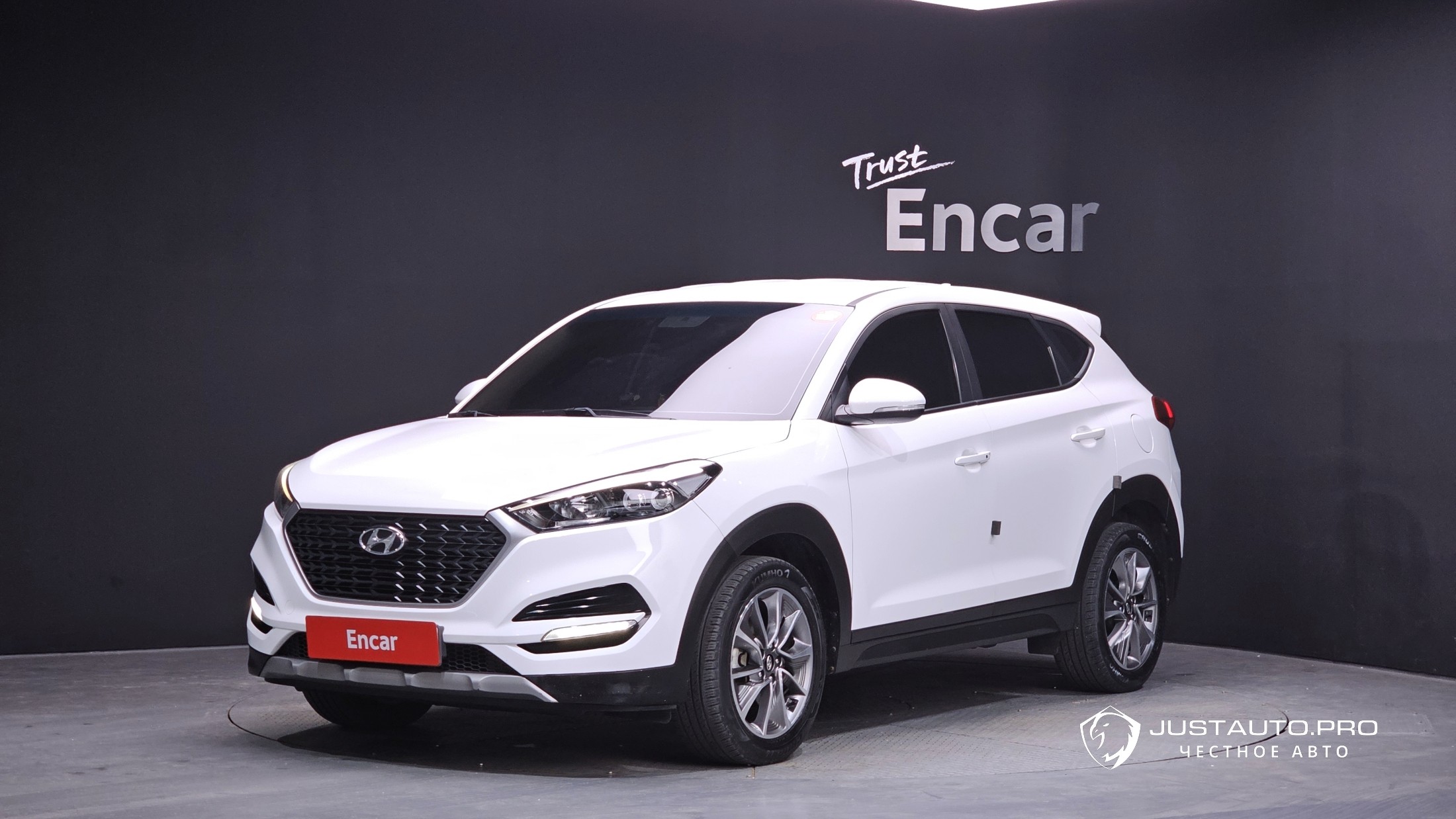 Автомобиль Hyundai Tucson