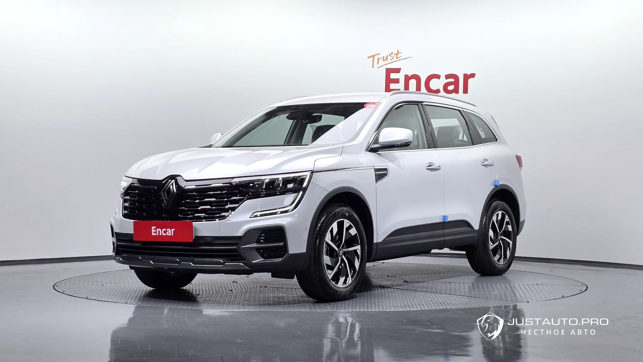 Автомобиль Renault-KoreaSamsung QM6