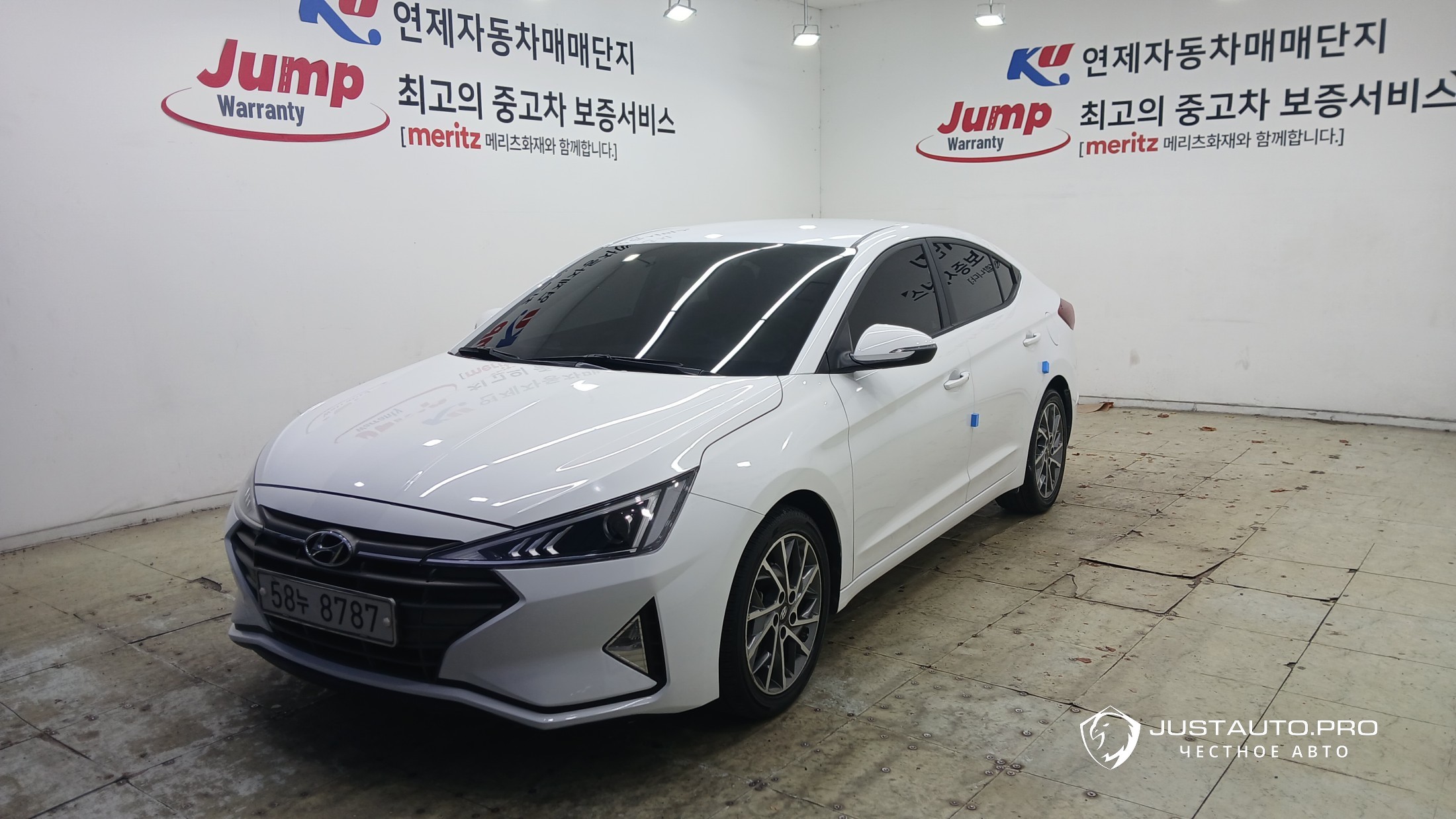 Автомобиль Hyundai AVANTE
