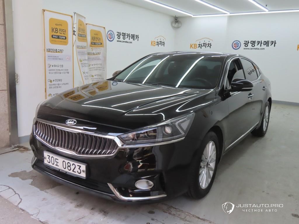 Автомобиль Kia K7