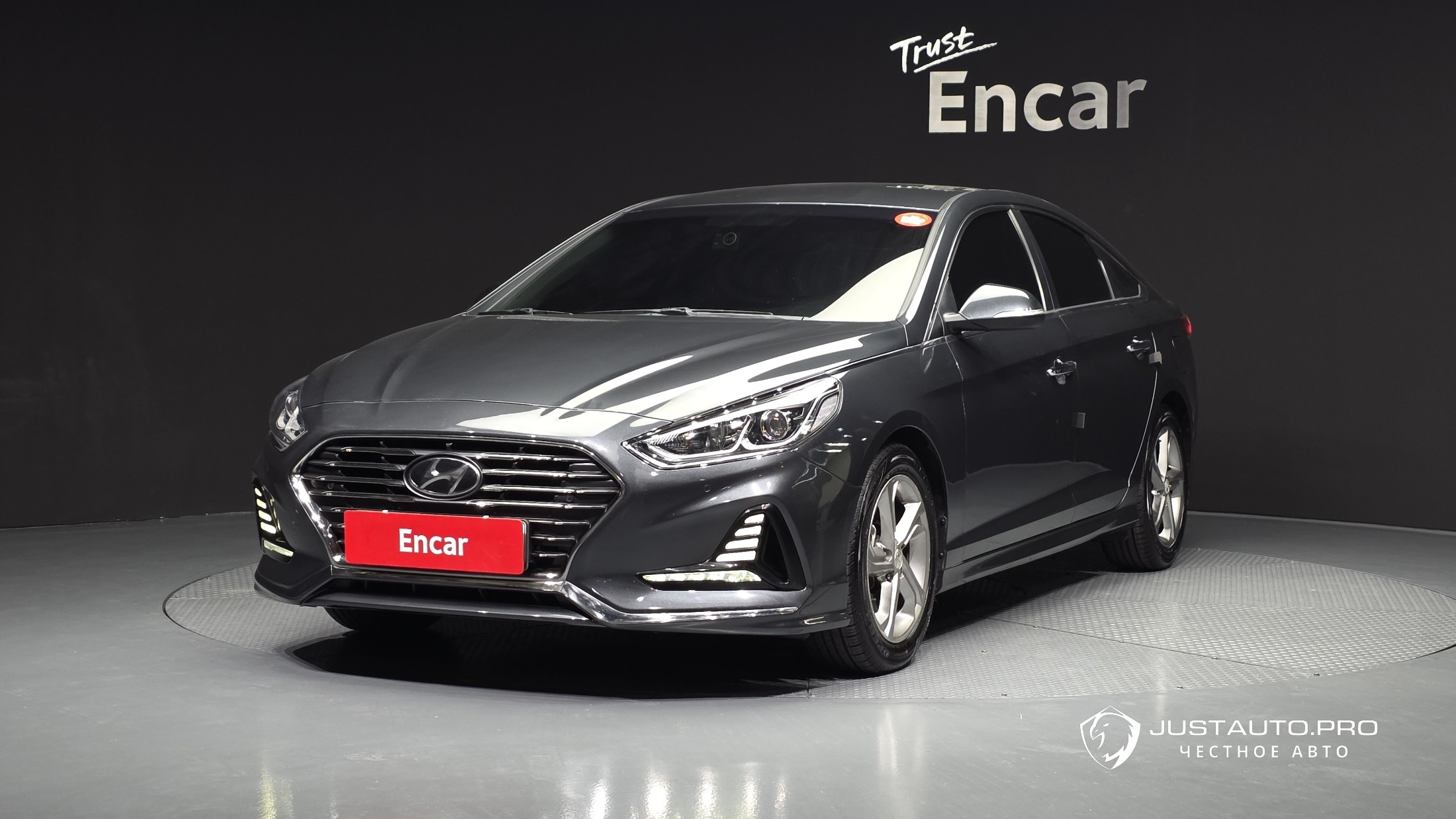 Автомобиль Hyundai Sonata