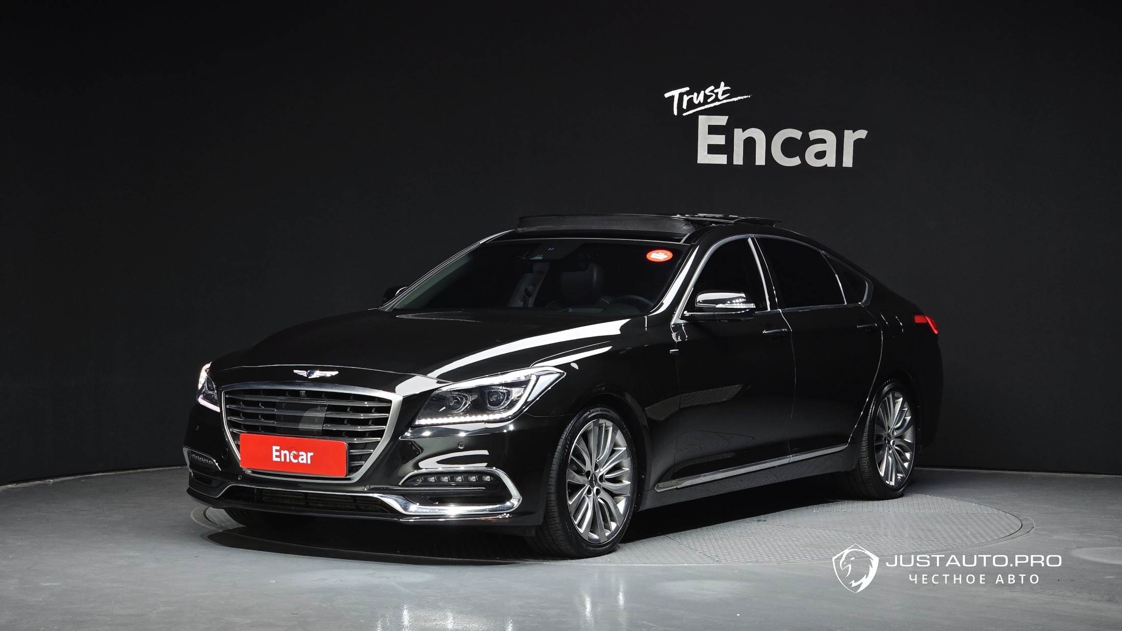Автомобиль Genesis G80