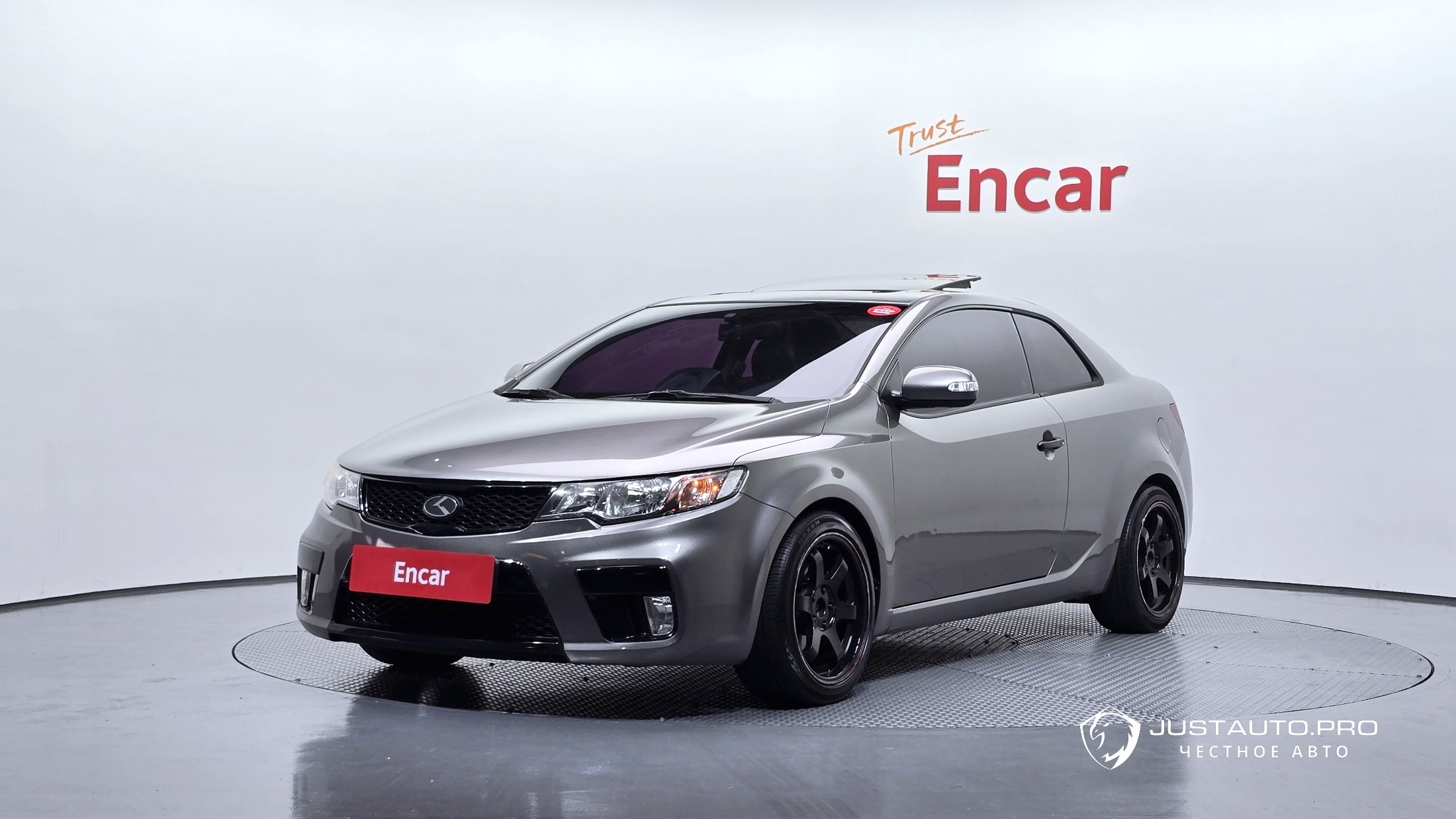 Автомобиль Kia Porte