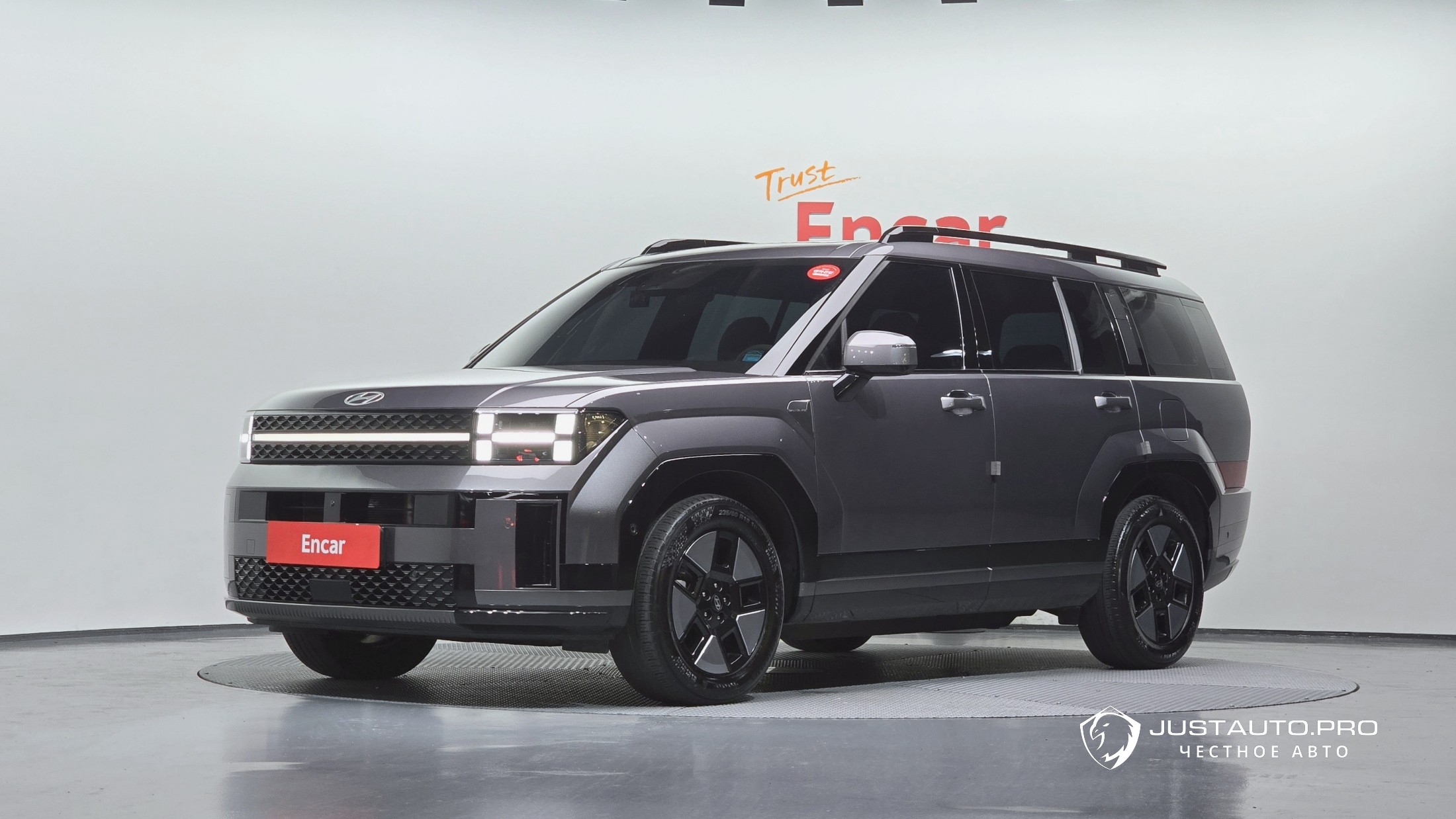 Автомобиль Hyundai Santafe