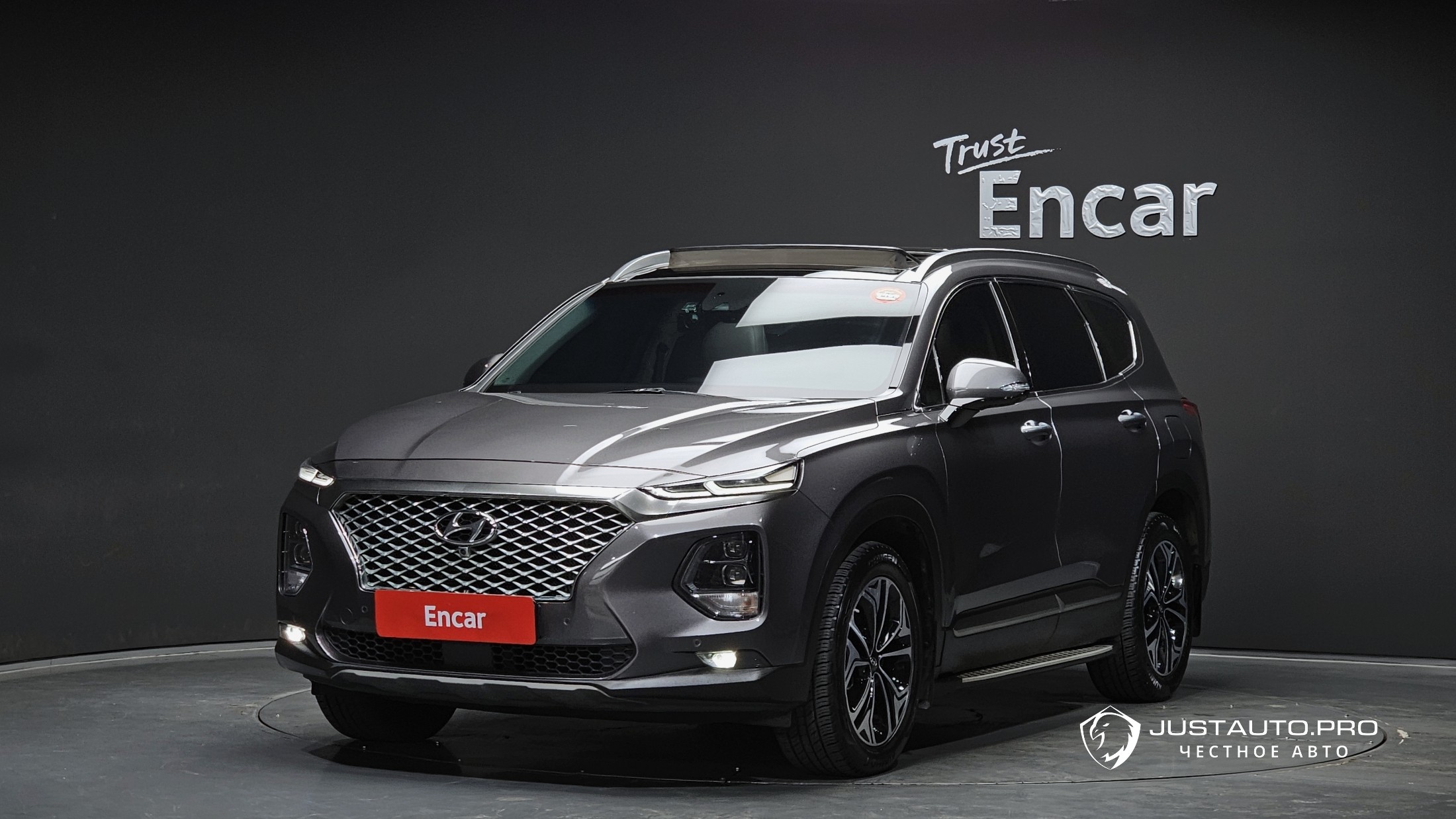 Автомобиль Hyundai Santafe