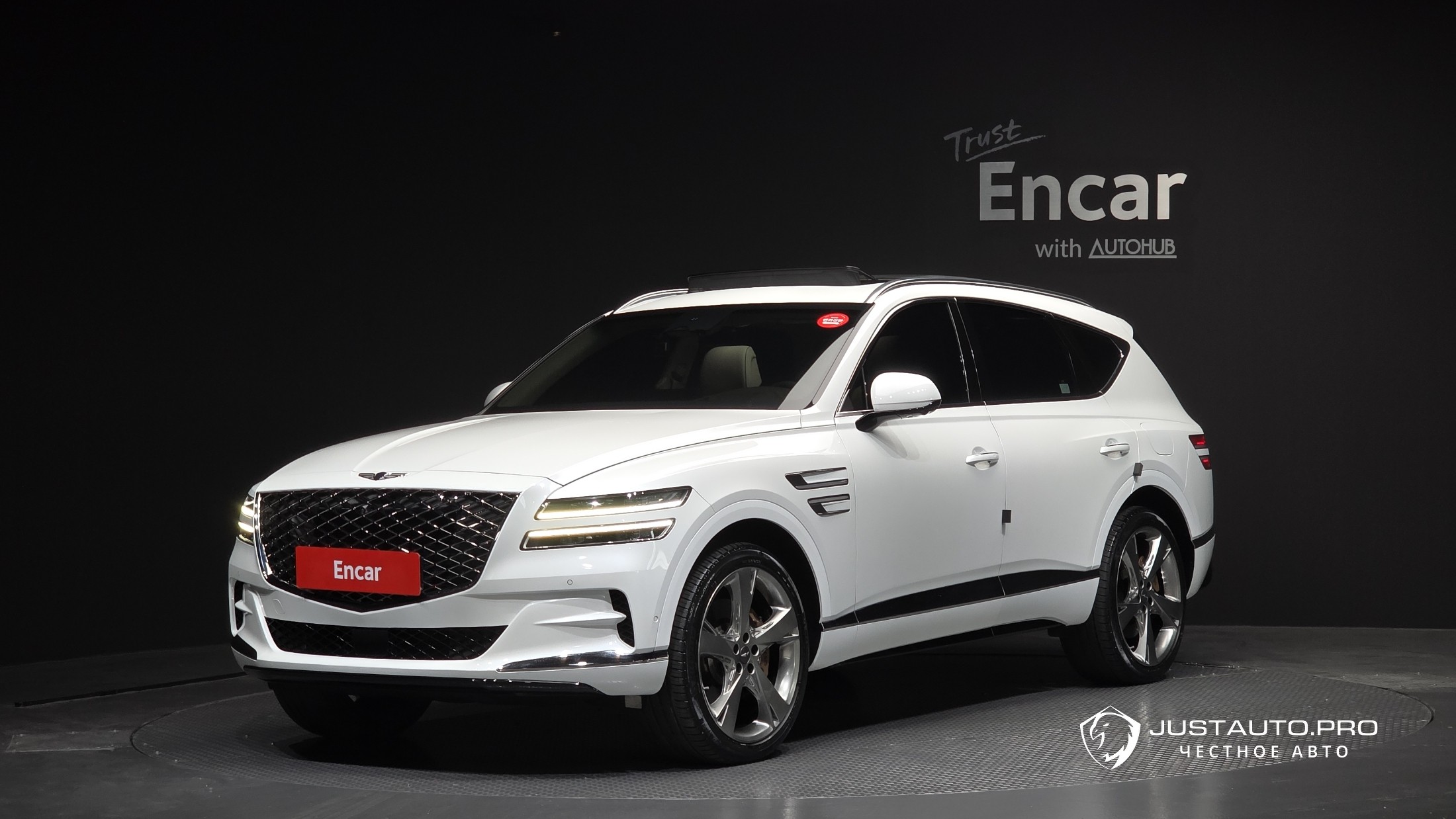 Автомобиль Genesis GV80