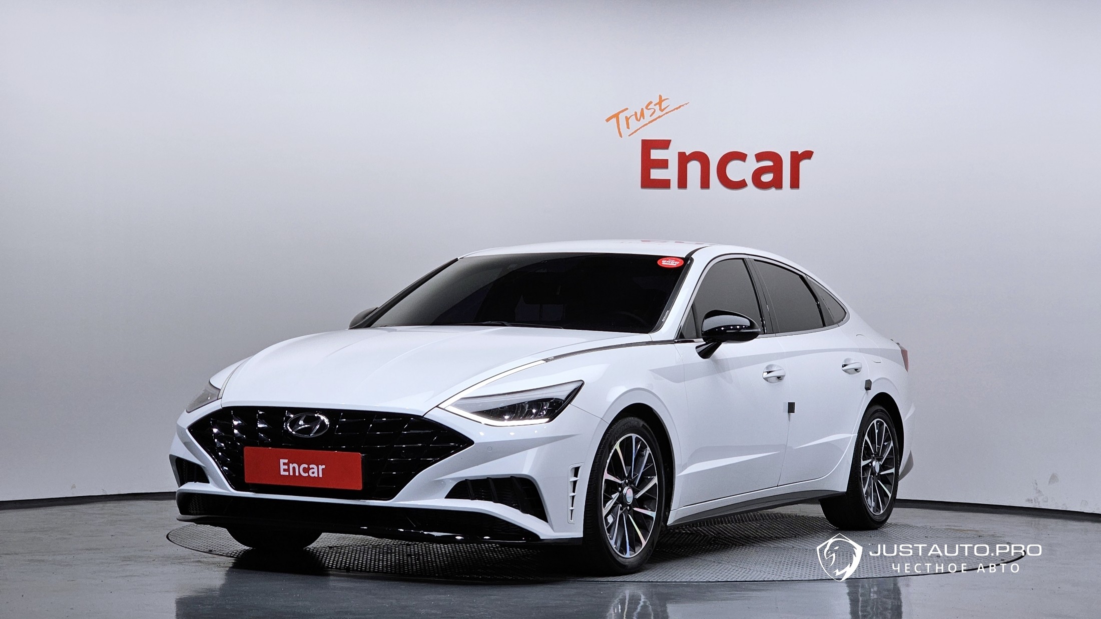 Автомобиль Hyundai Sonata