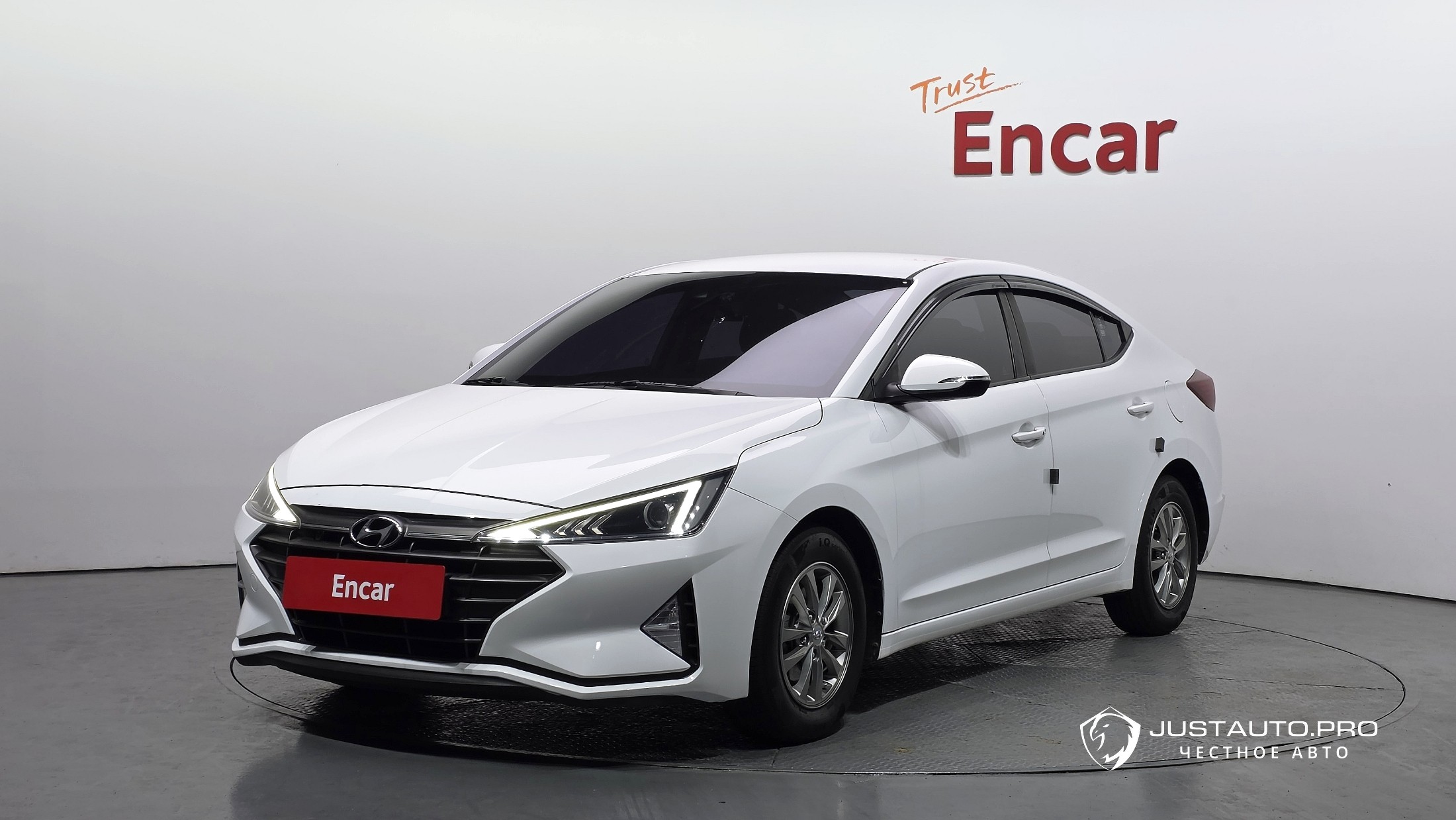 Автомобиль Hyundai AVANTE