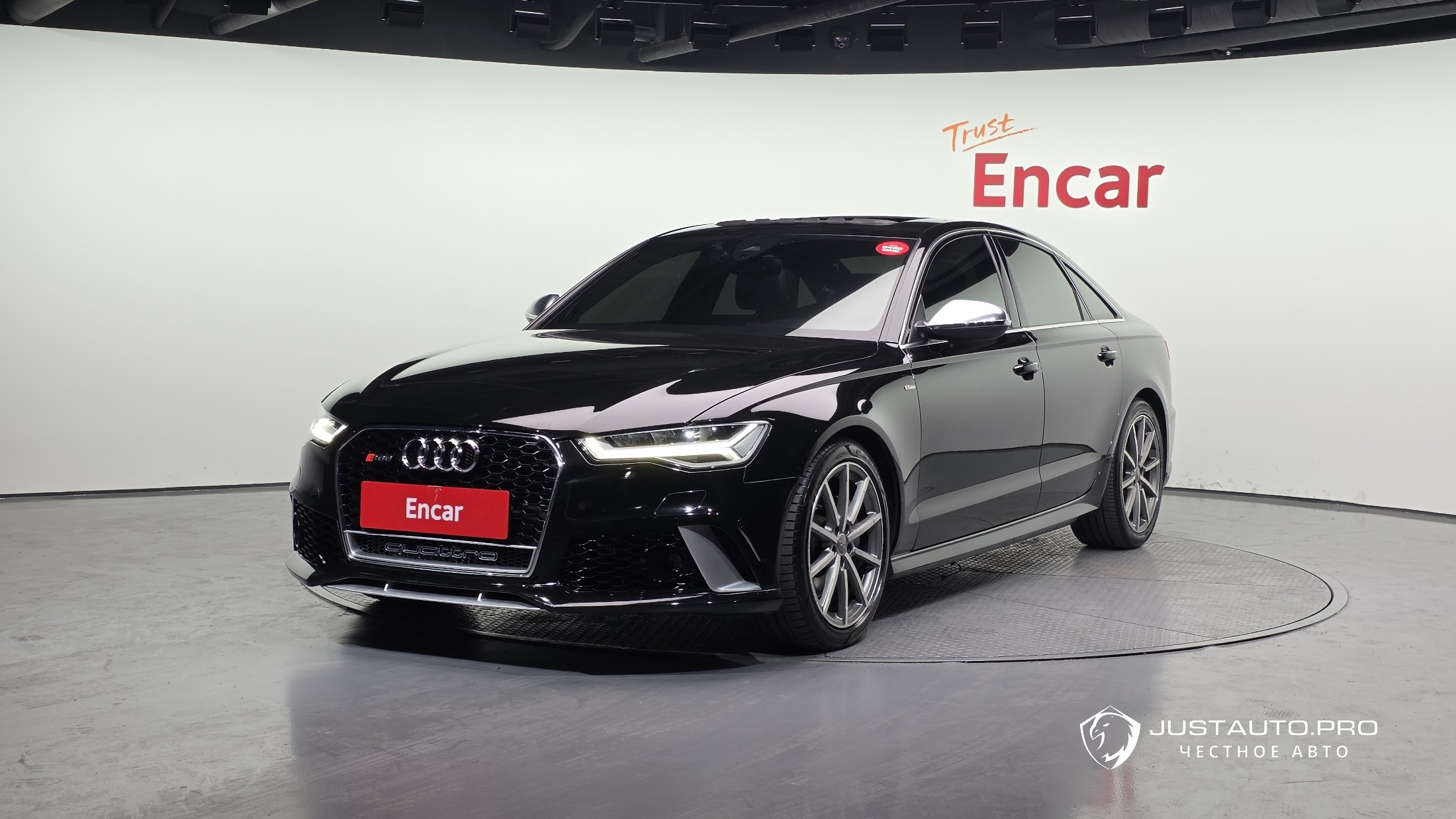 Автомобиль Audi A6