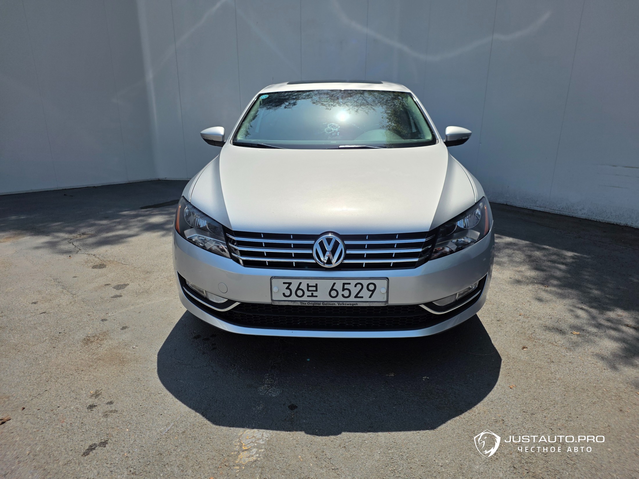 Автомобиль Volkswagen Passat