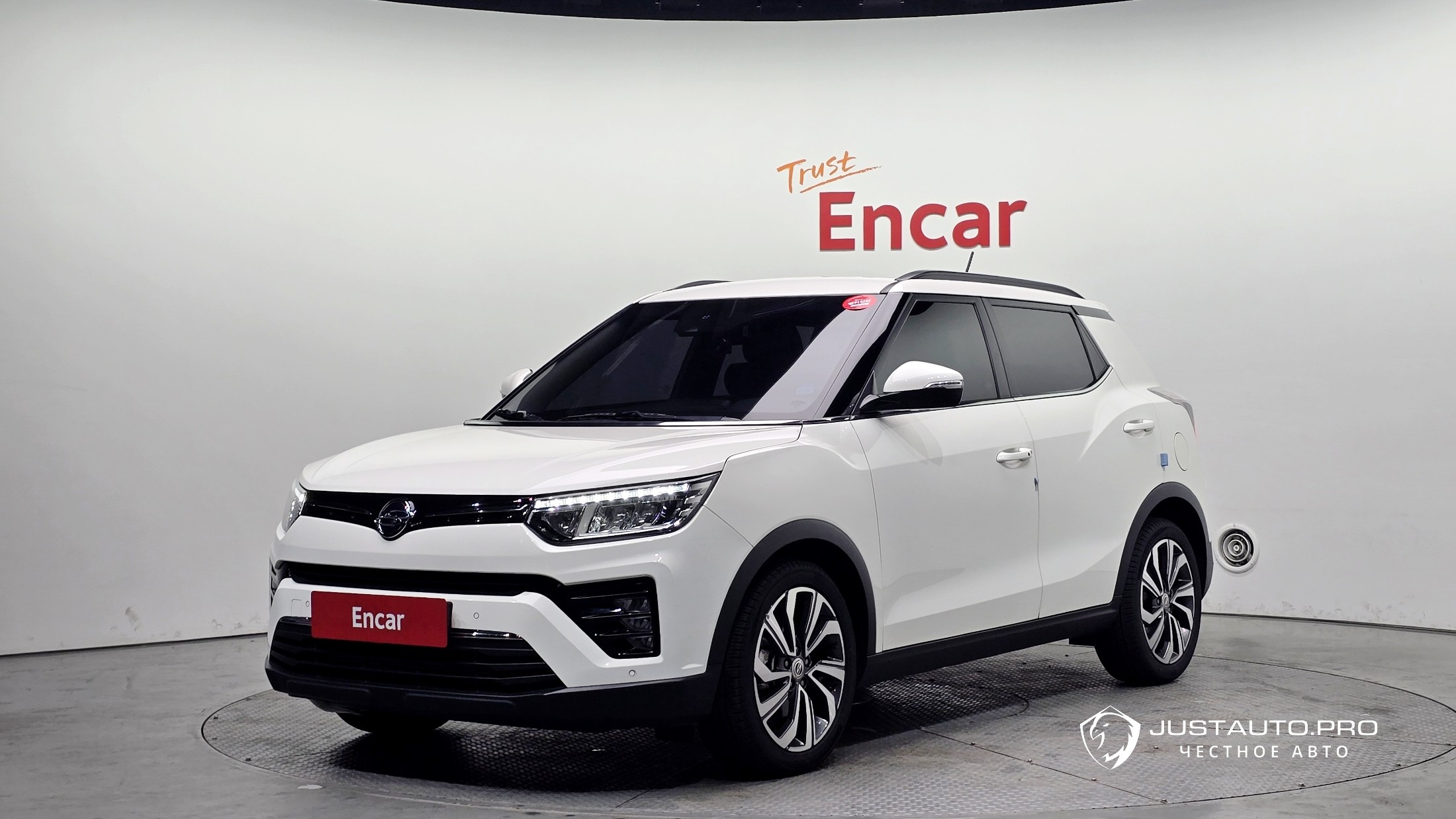 Автомобиль KG_Mobility_Ssangyong TIBOLI