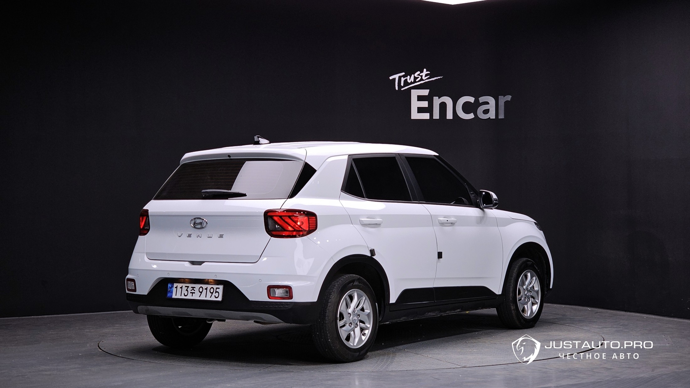 Автомобиль Hyundai Venue