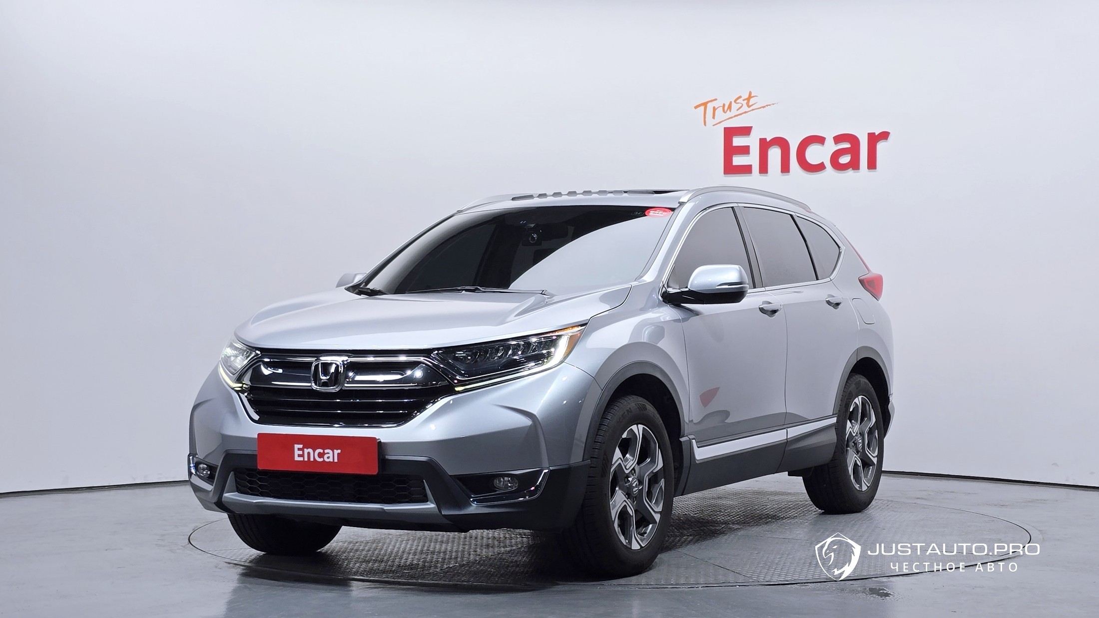 Автомобиль Honda CR-V