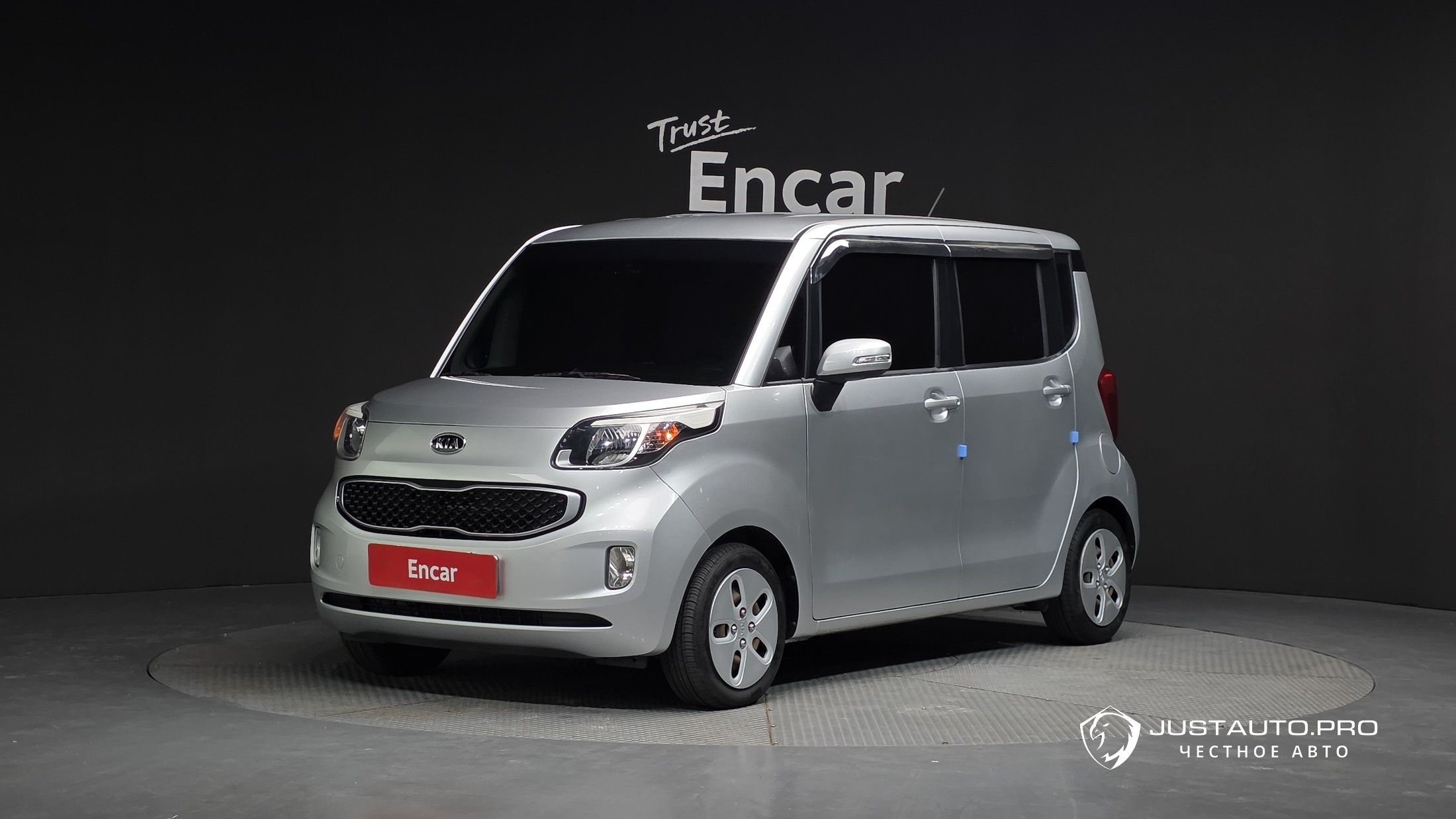 Автомобиль Kia RAY