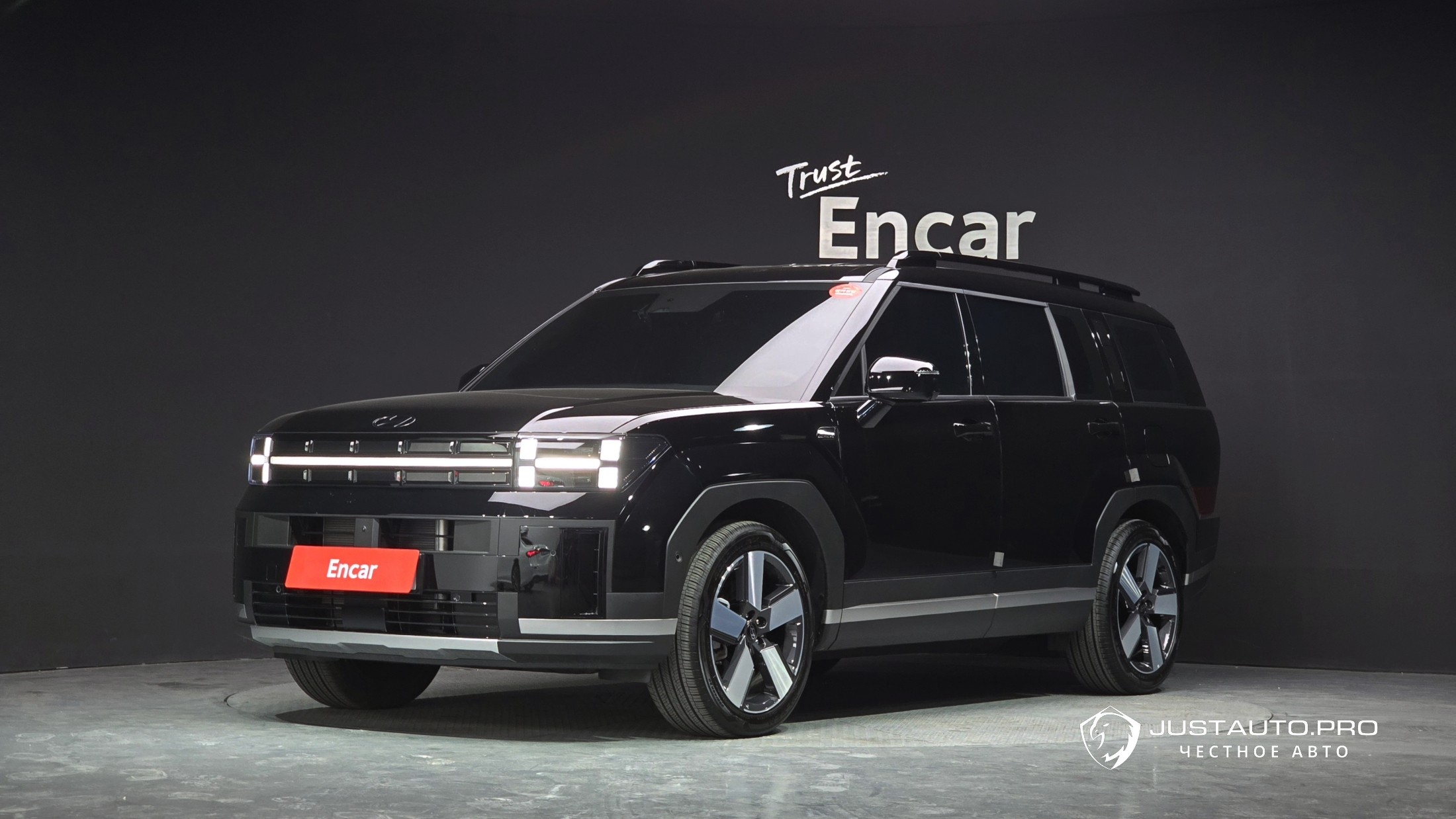 Автомобиль Hyundai Santafe