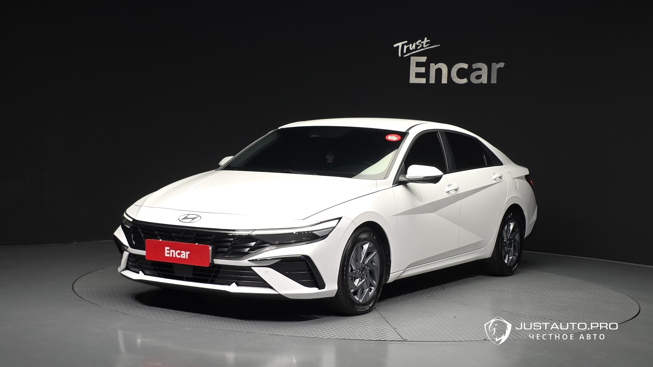 Автомобиль Hyundai AVANTE