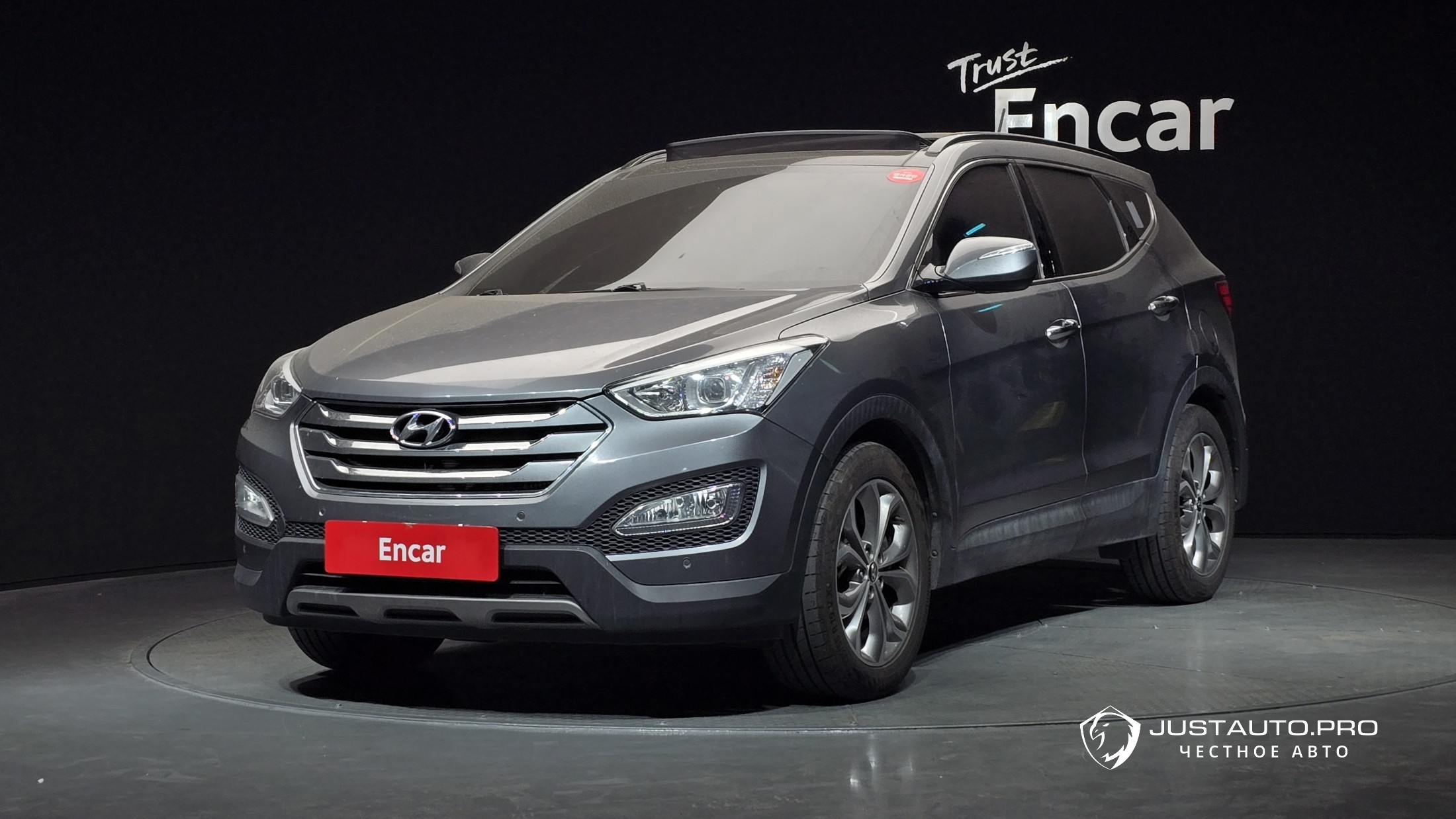 Автомобиль Hyundai Santafe