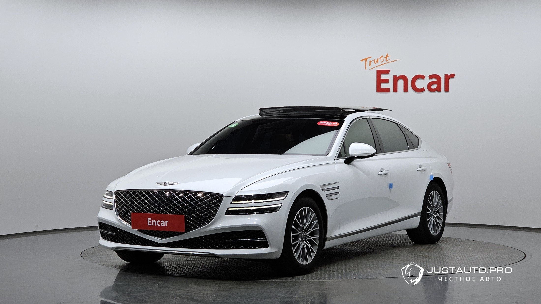 Автомобиль Genesis G80