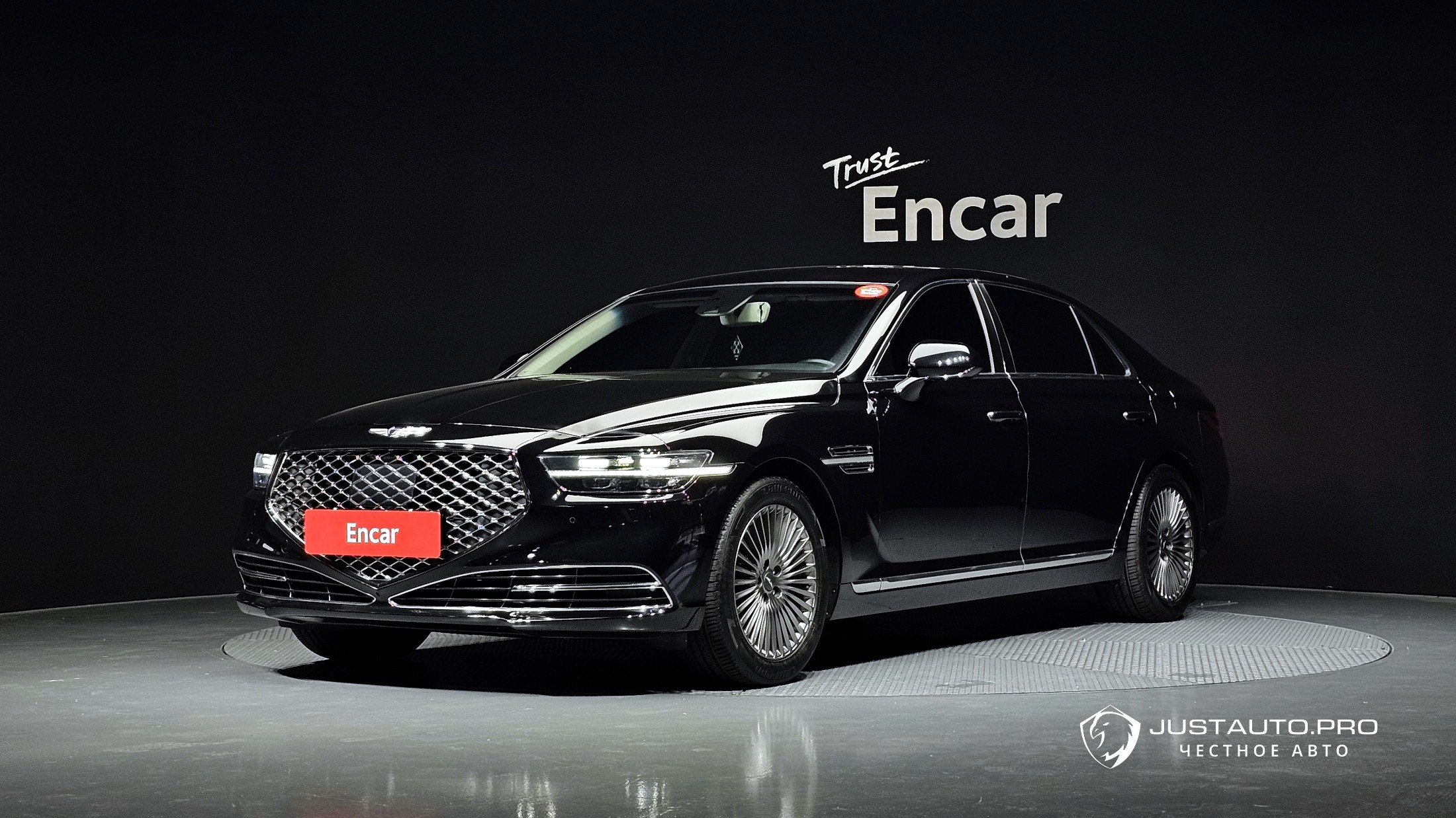Автомобиль Genesis G90