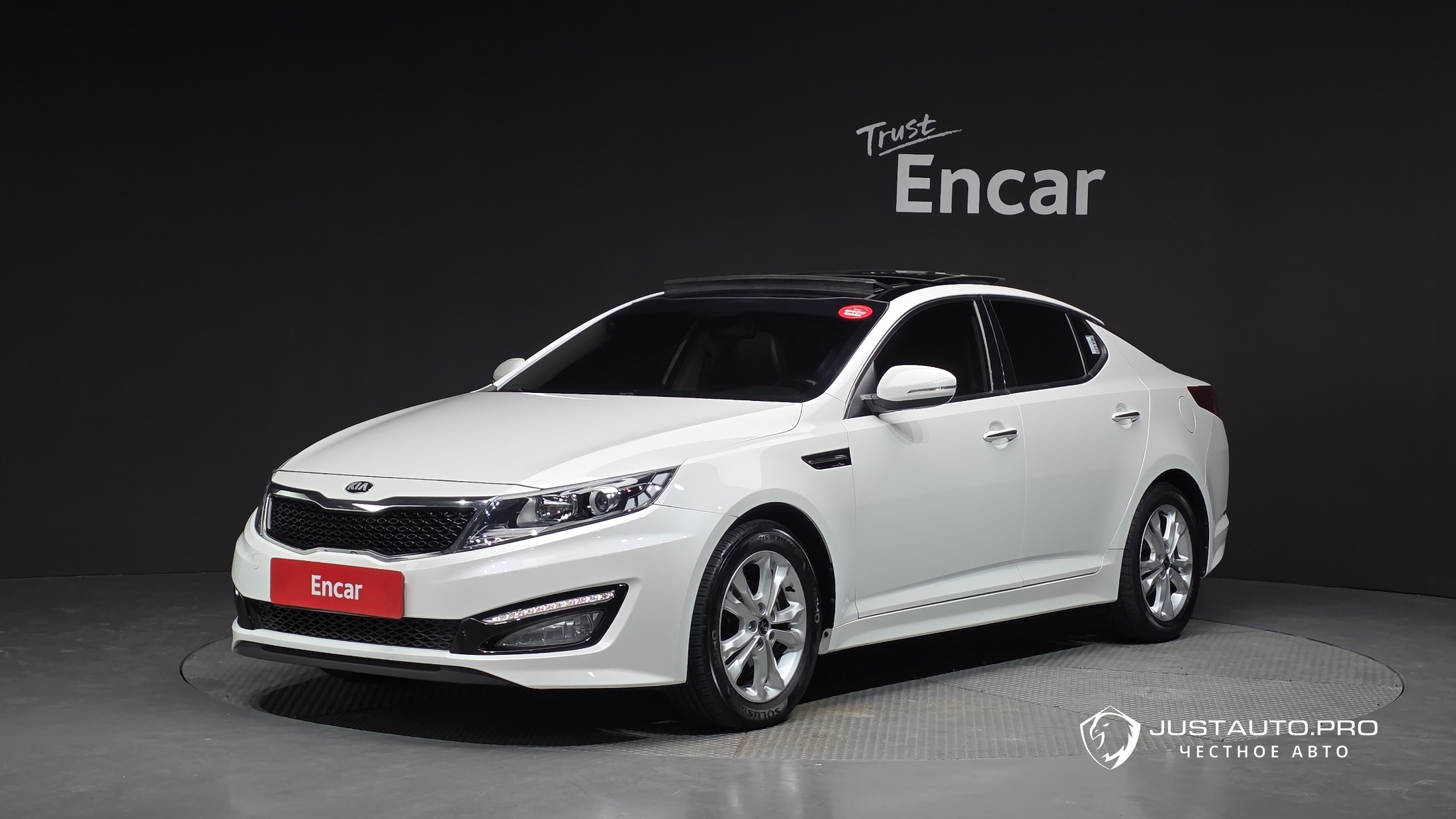 Автомобиль Kia K5