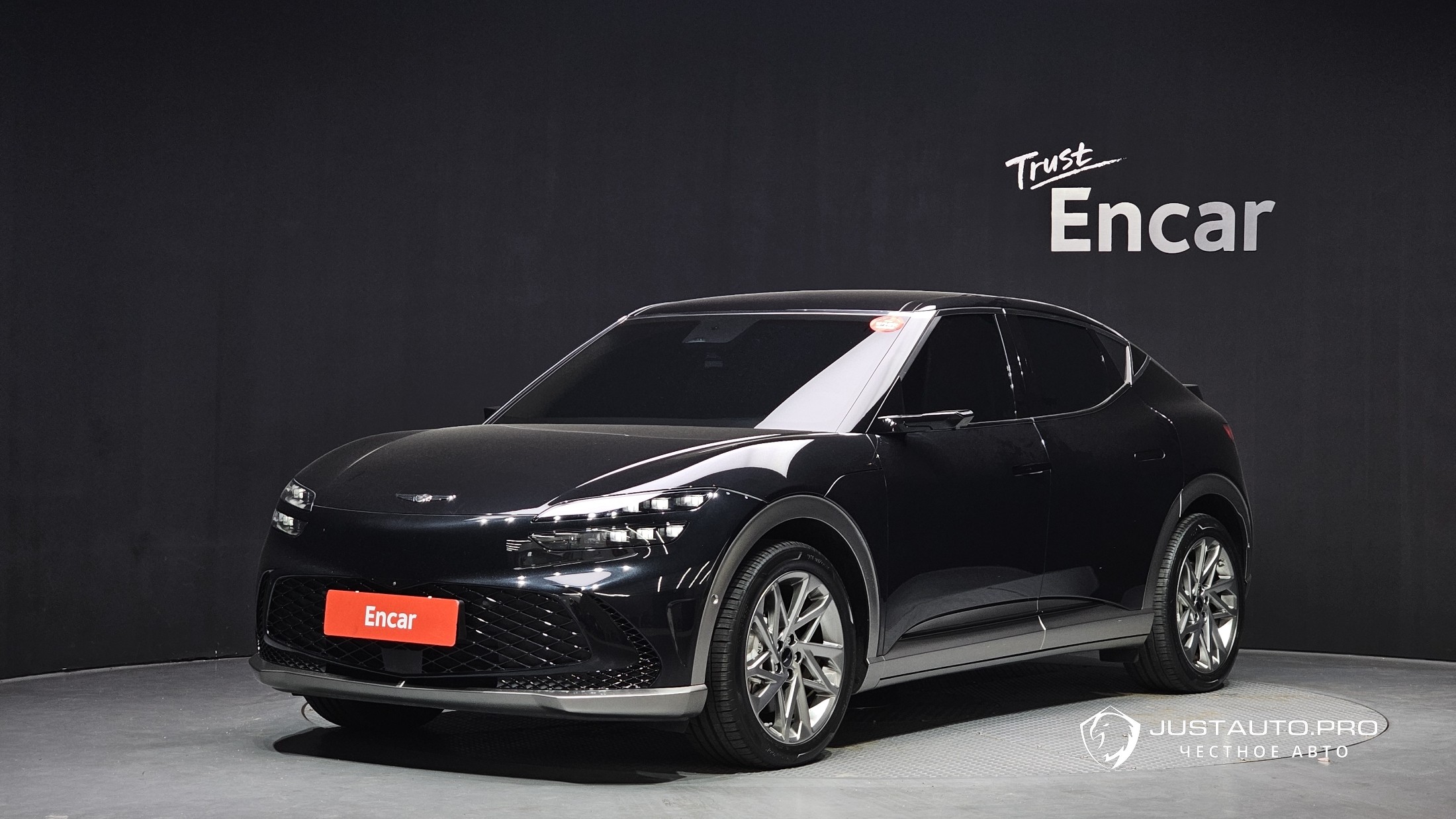 Автомобиль Genesis GV60