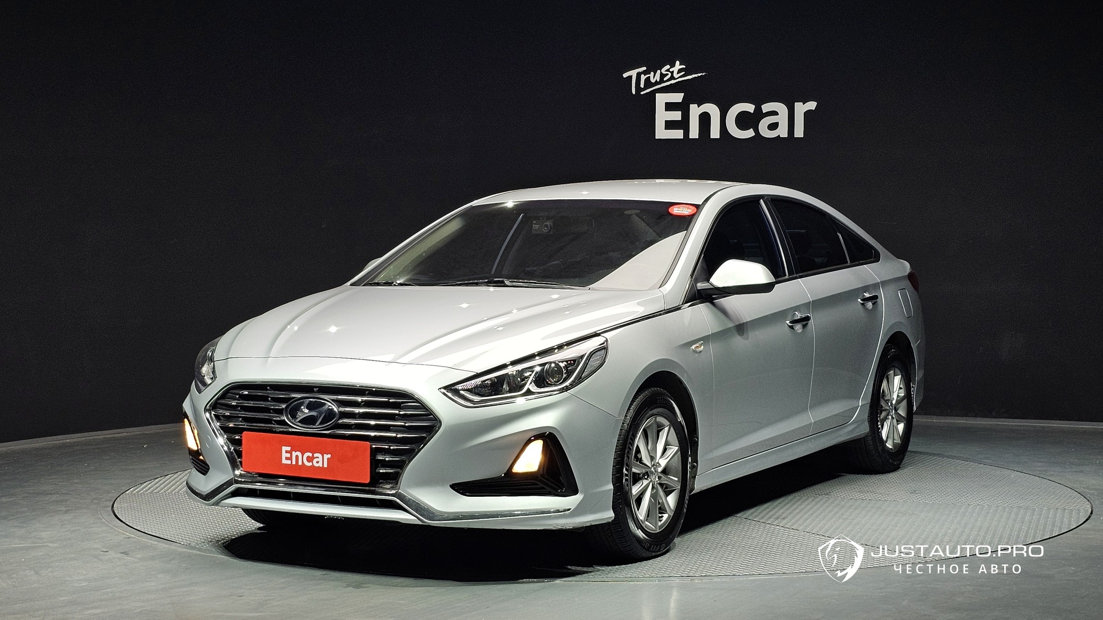 Автомобиль Hyundai Sonata
